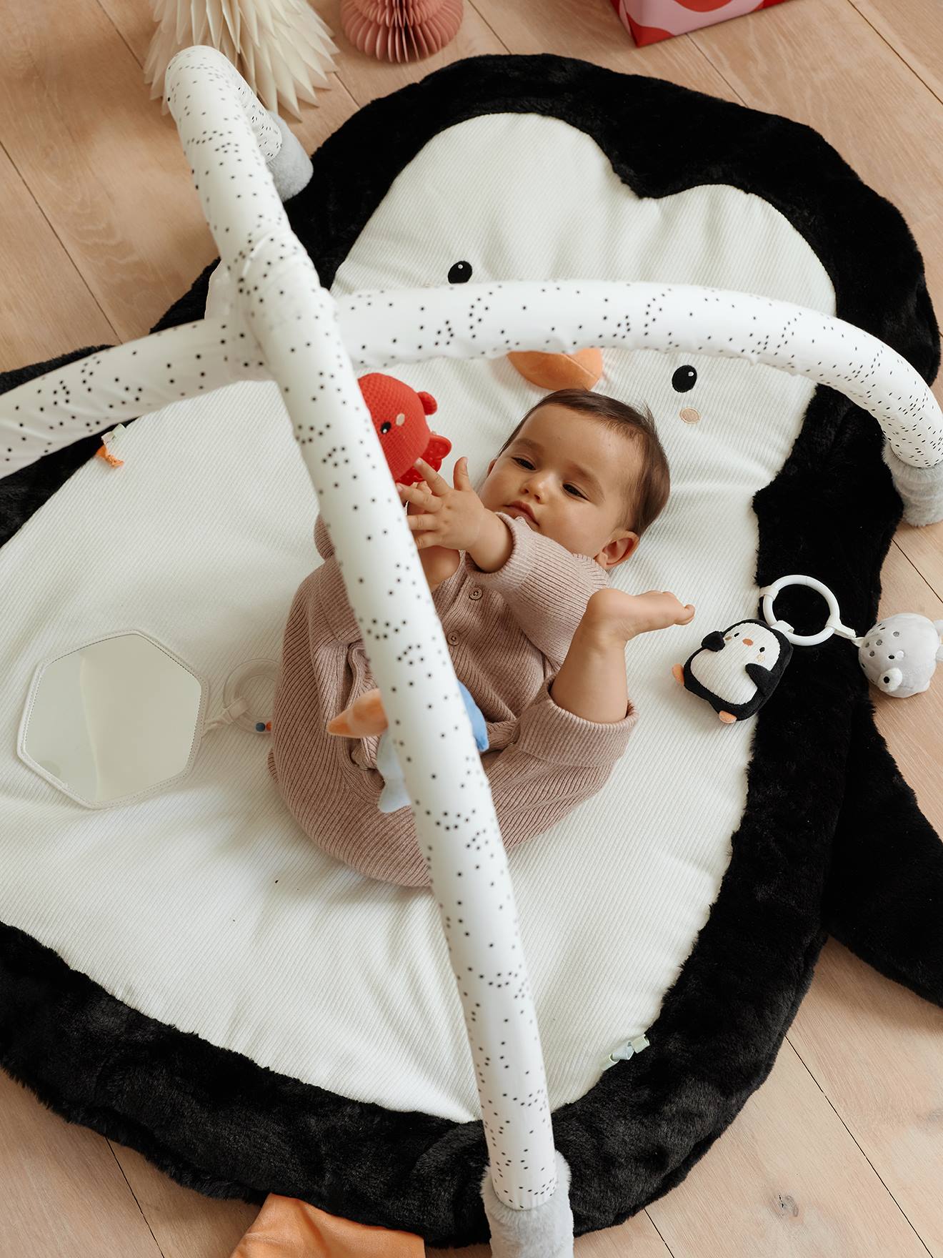 Vertbaudet Activity-Decke Mit Spielbogen Grüner Wald Oder Pinguin Weiß Einheitsgröße