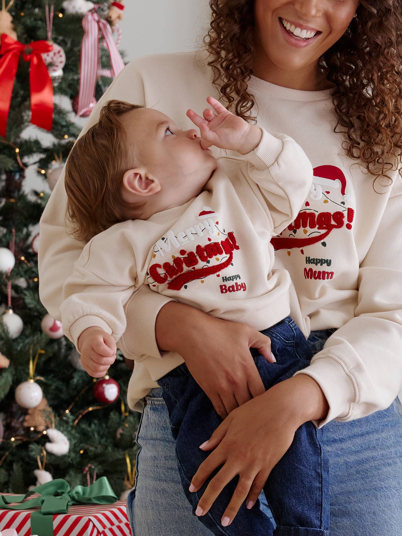 Baby Sweatshirt HAPPY BABY Familien-Capsule für Weihnachten vanille