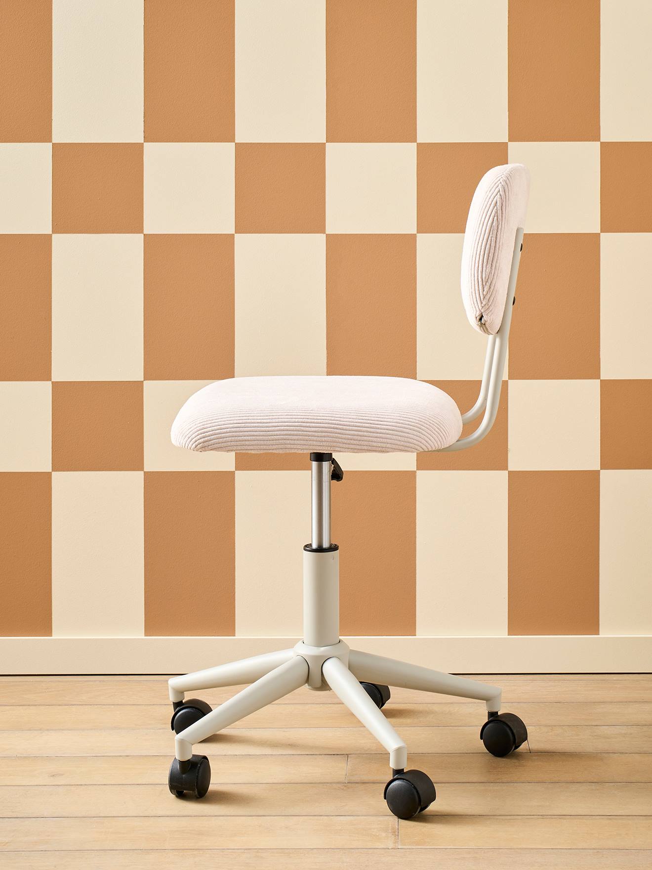 Thumbnail - Kinderzimmer Schreibtischstuhl auf Rollen mit Cordbezug