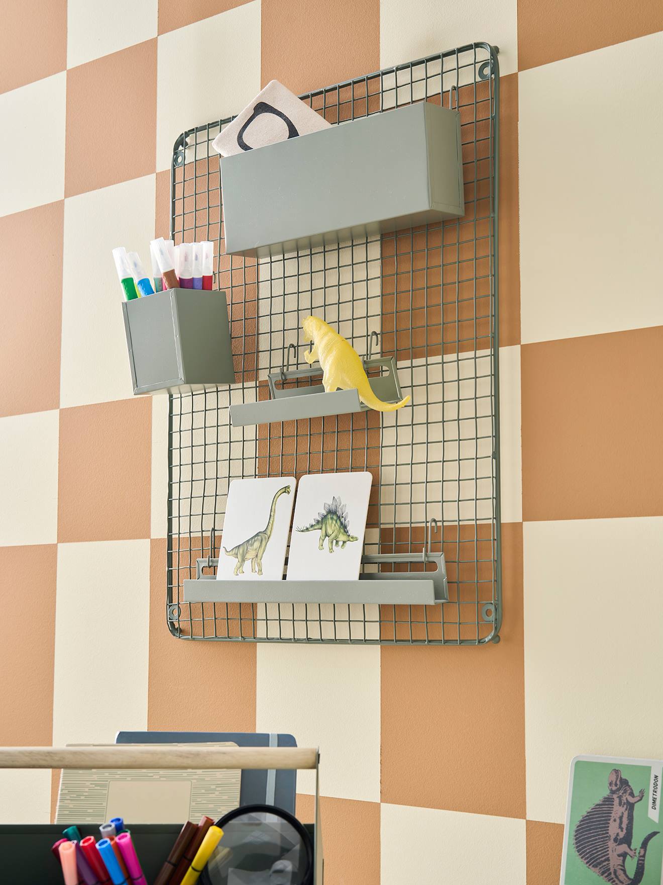 Vertbaudet Kinderzimmer Pinnwand Aus Metall Salbei Salbeigrün Einheitsgröße