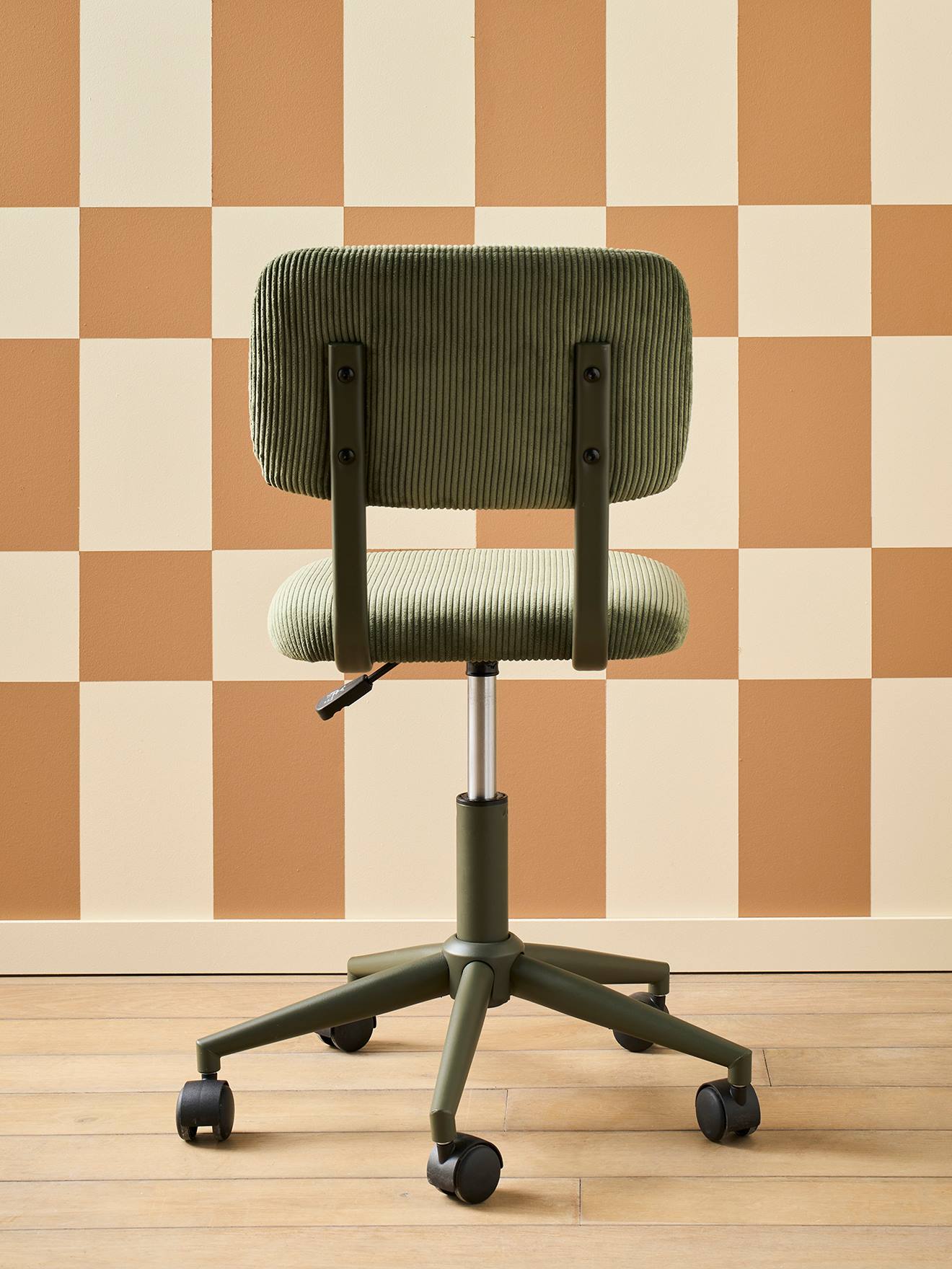 Thumbnail - Kinderzimmer Schreibtischstuhl auf Rollen mit Cordbezug