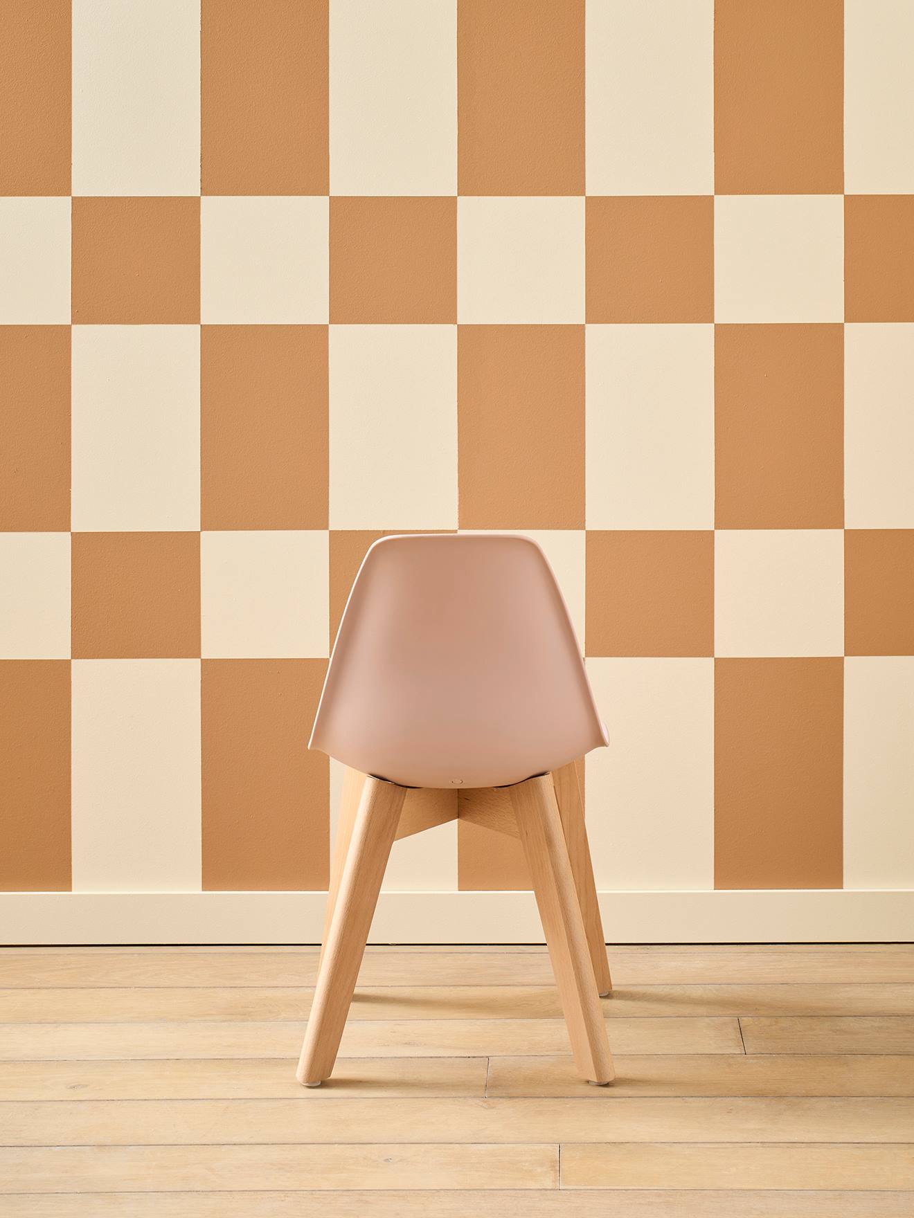 Thumbnail - Kindergartenstuhl im skandinavischen Design