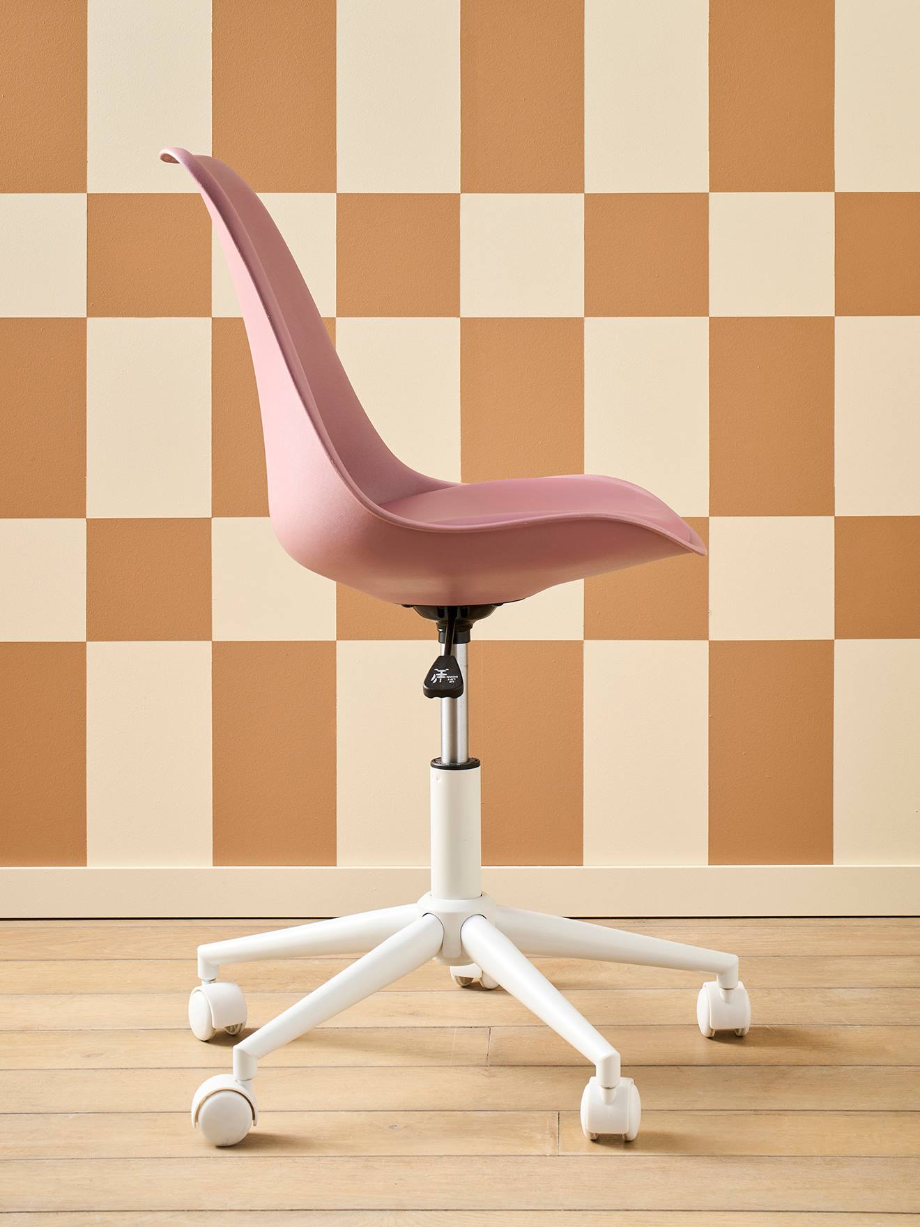 Thumbnail - Kinderzimmer Schreibtischstuhl auf Rollen