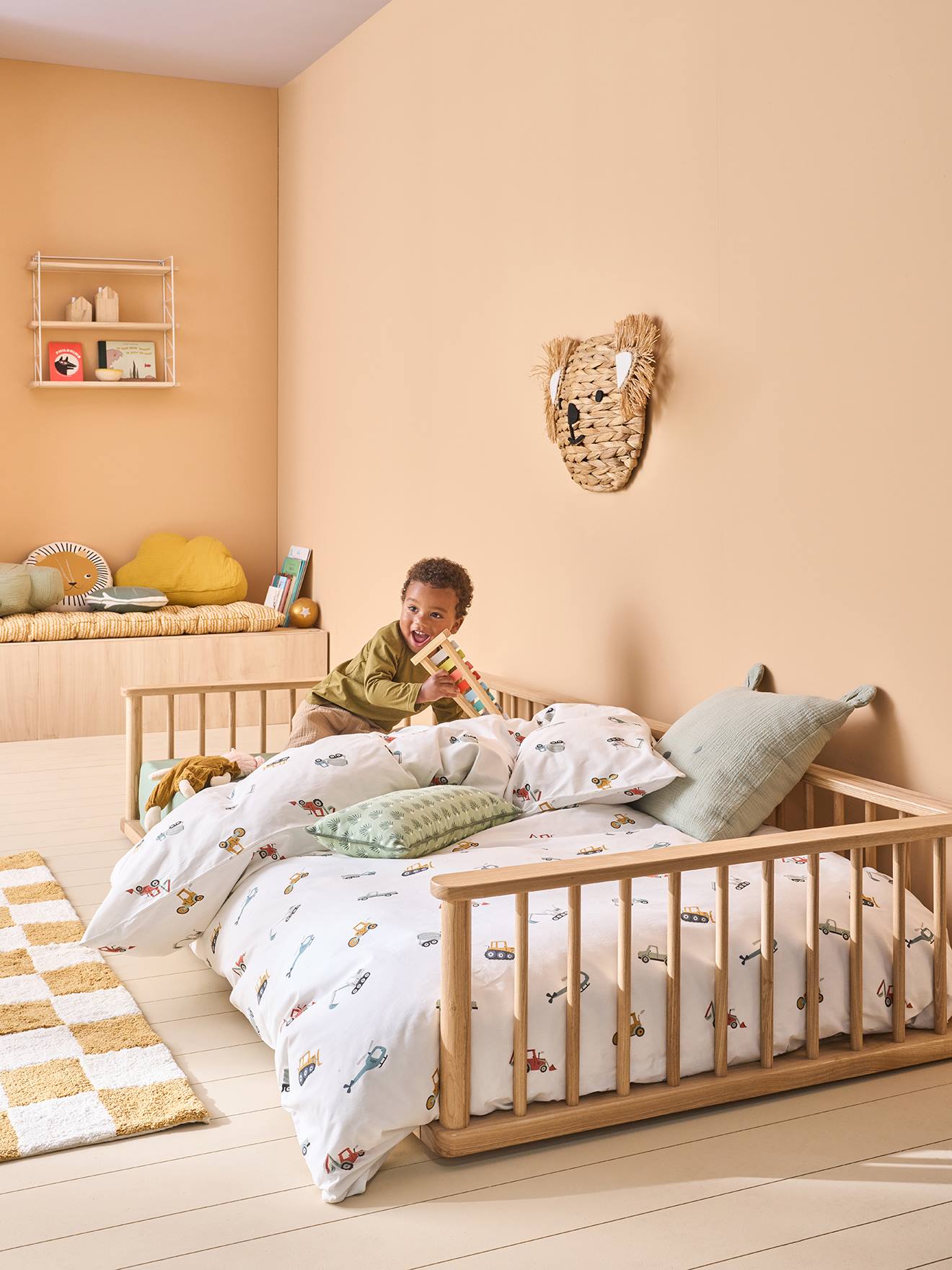 Mitwachsendes Kinderbett aus Buchenholz