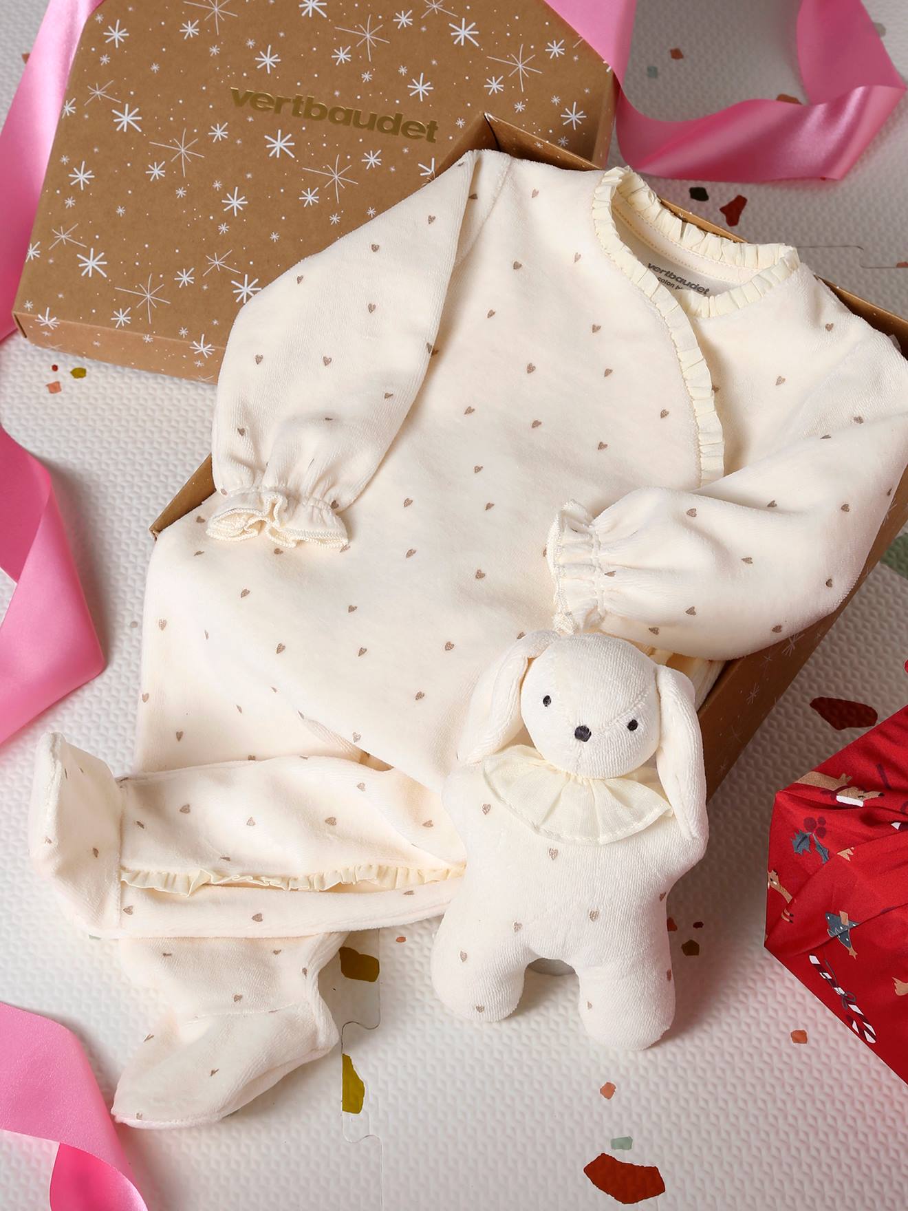 Baby Schlafanzug & Kuscheltier-Set aus Samt, Geschenkbox zur Geburt wollweiß Gr. 56 von vertbaudet