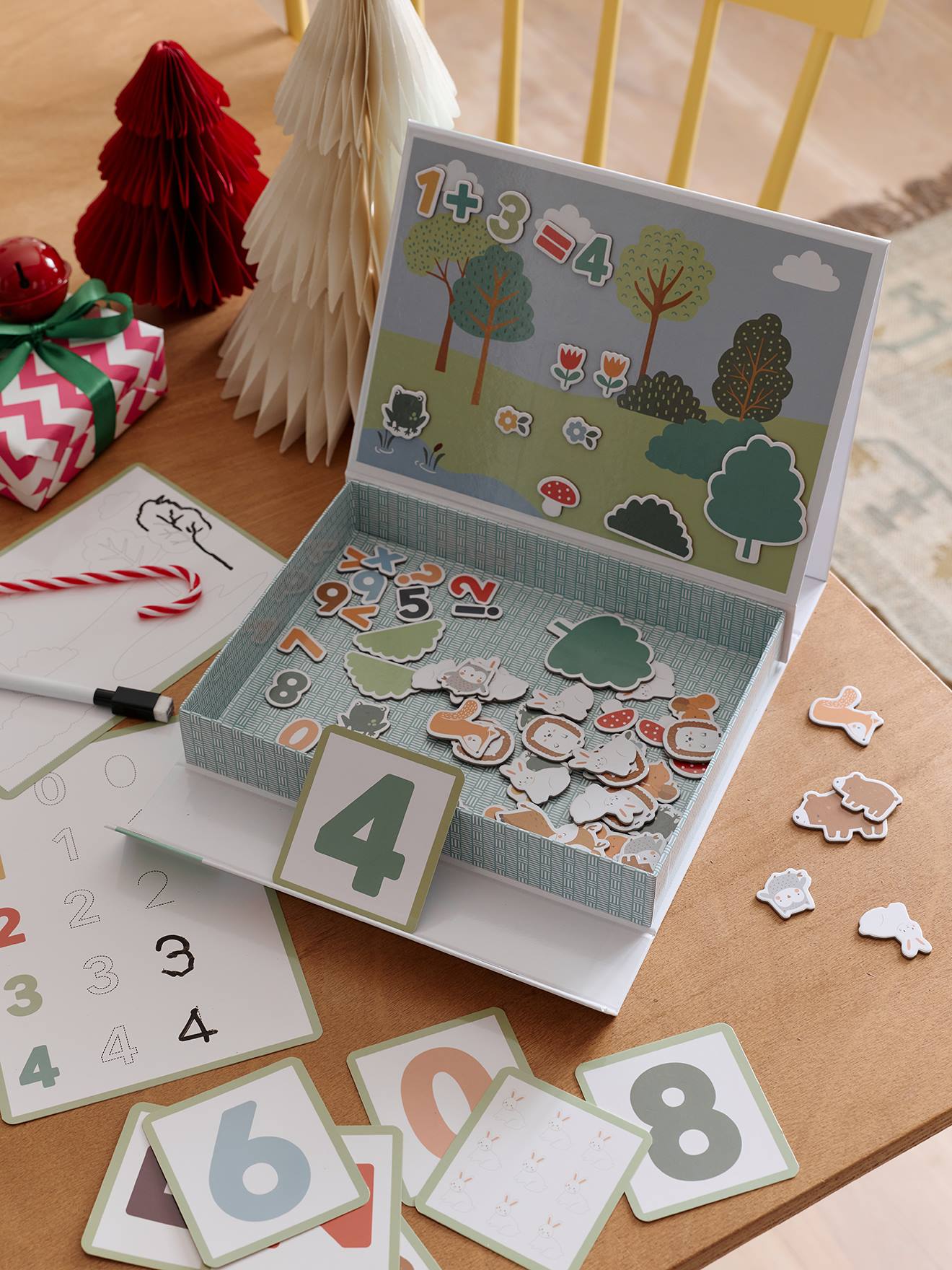 Magnetisches Zahlen-Spiel GRÜNER WALD für Kinder grün von vertbaudet