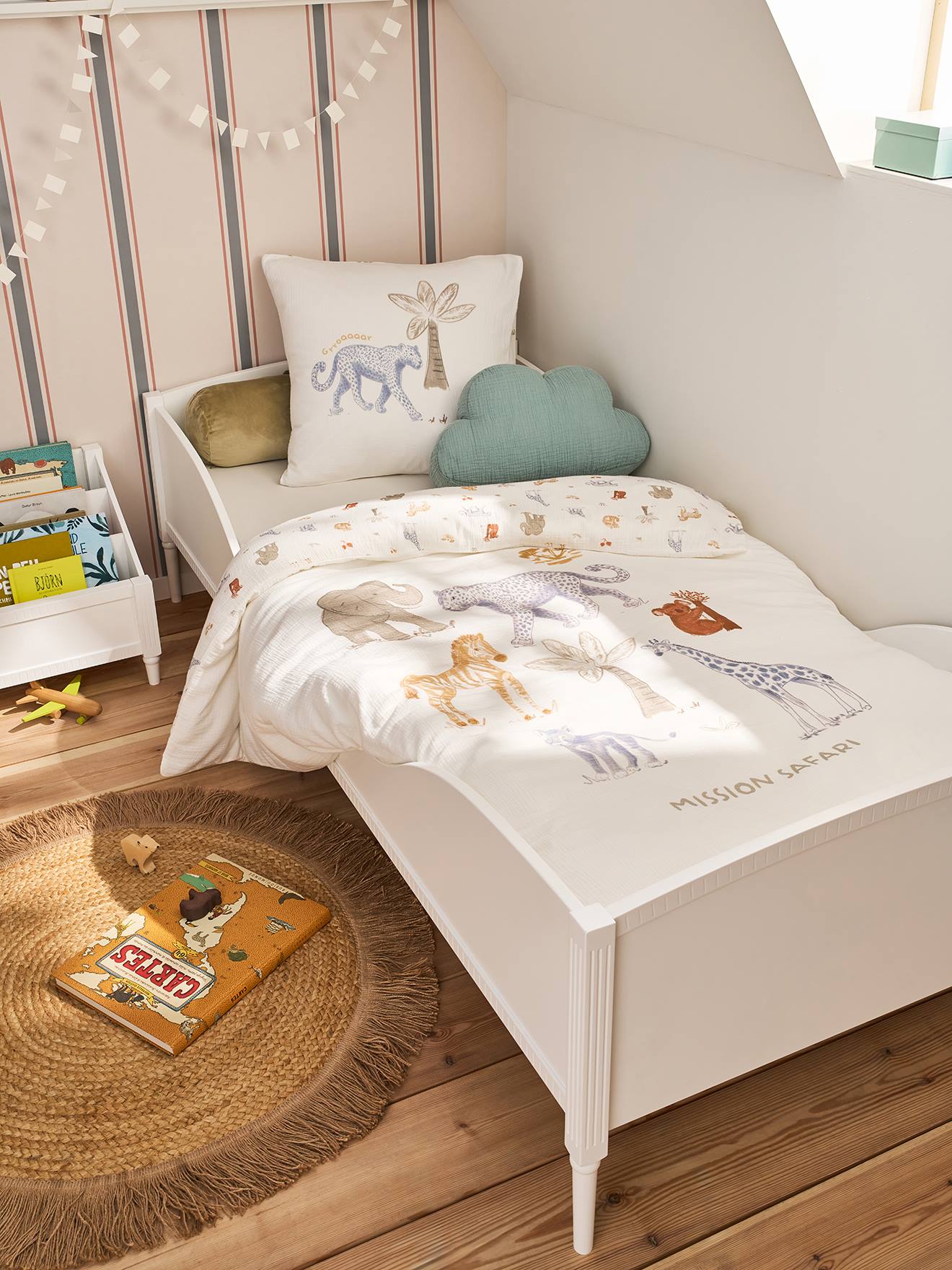 Kinderbett CANOPÉE 90x200 cm im Vintage-Stil