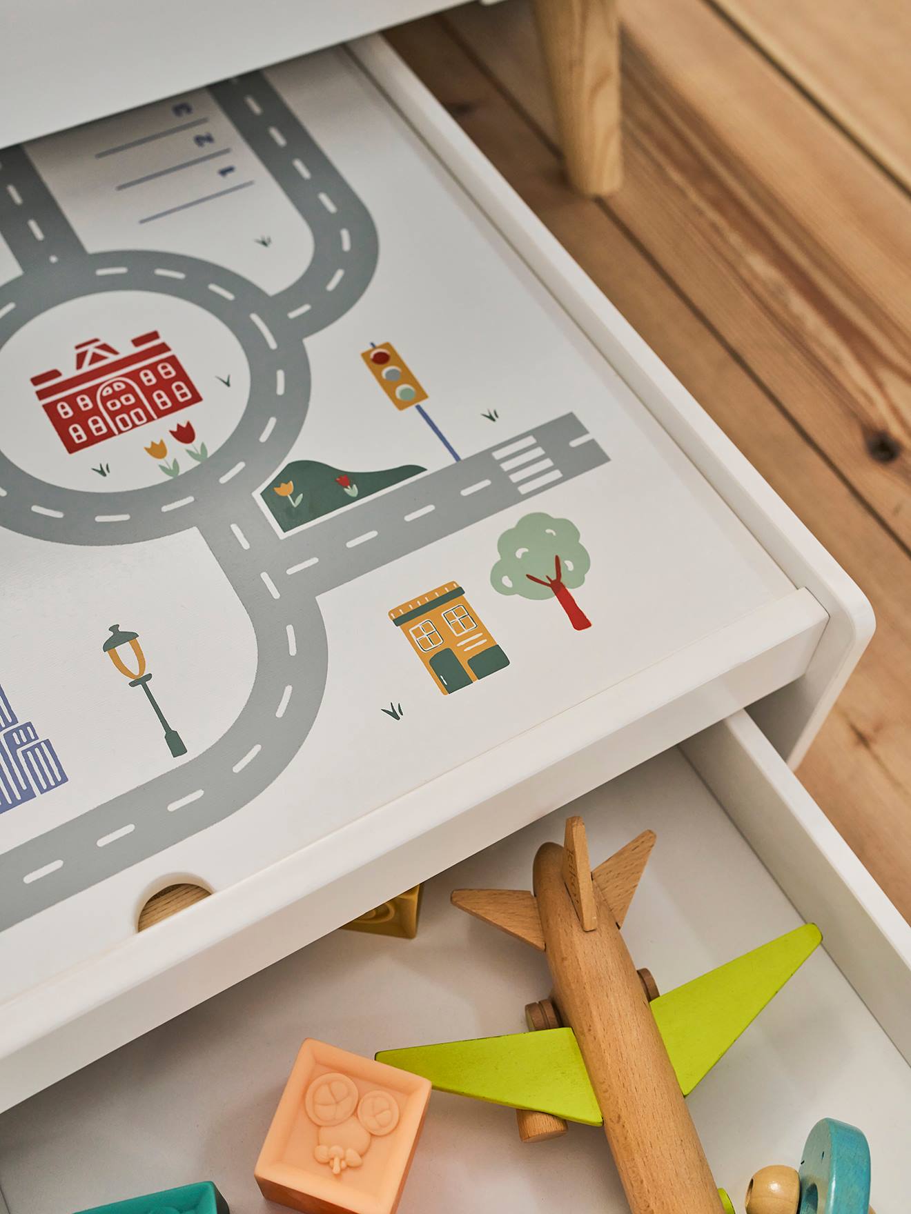 Thumbnail - Bettschublade mit Wende-Spielmatte Straßenmotiv für Kinderbett