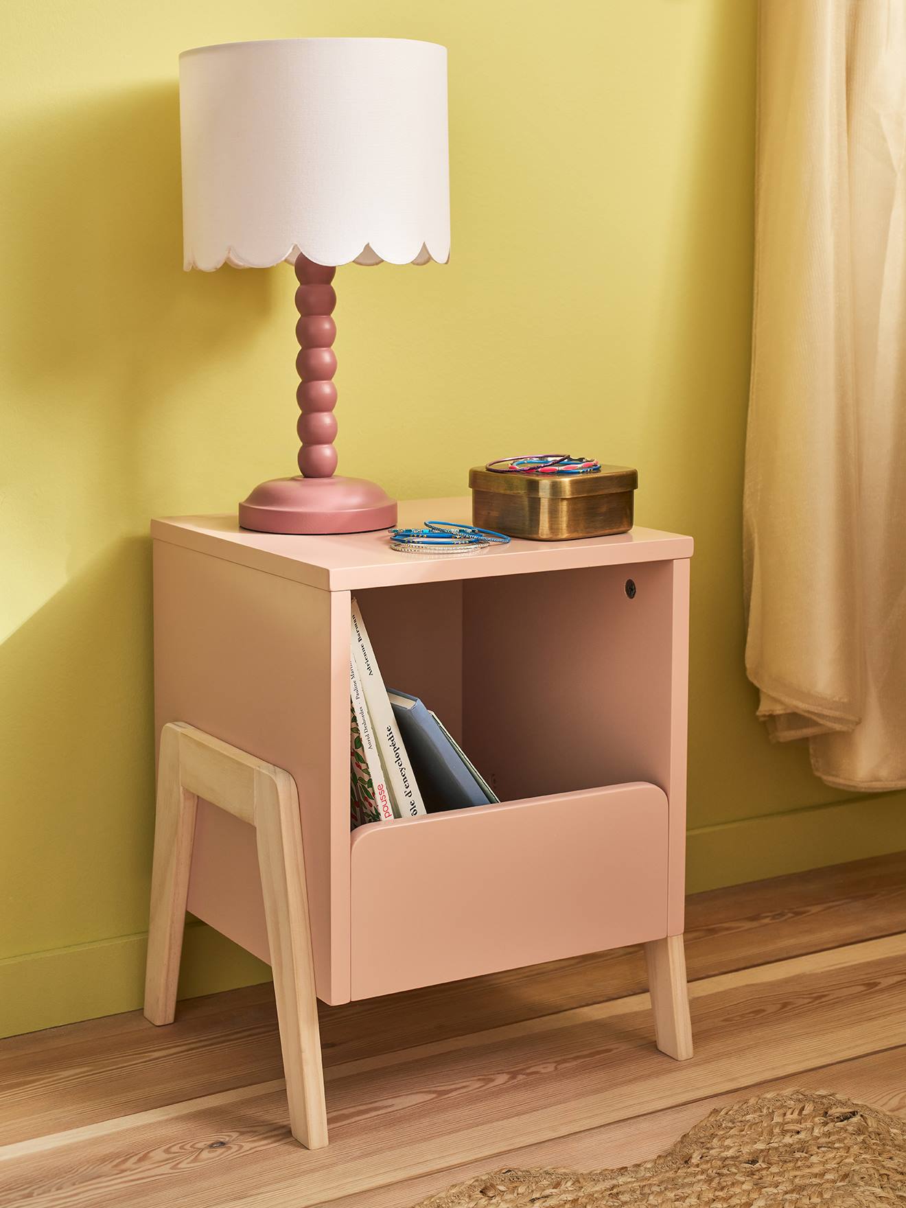Kinderzimmer Nachttisch RETRO BASIC hell