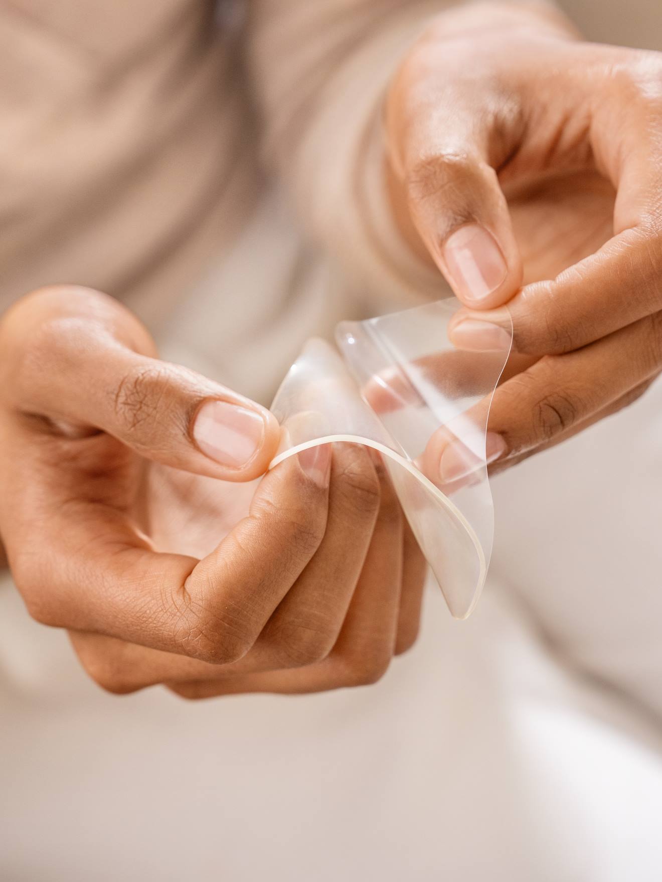 Thumbnail - 4er-Set Hydrogel-Kompressen für die Stillzeit MEDELA