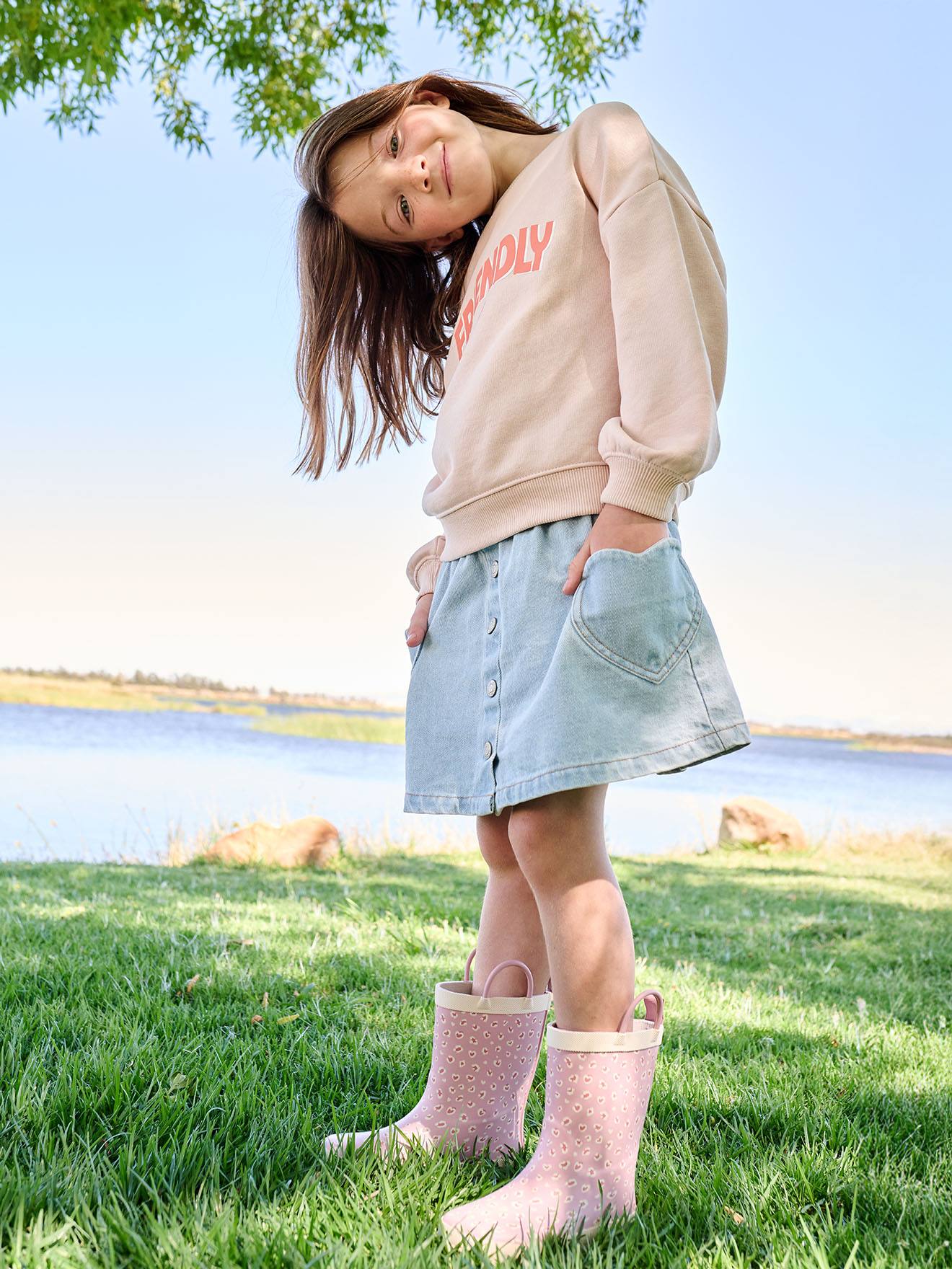 Mädchen Jeansrock mit Herztasche gebleicht Gr. 122 von vertbaudet