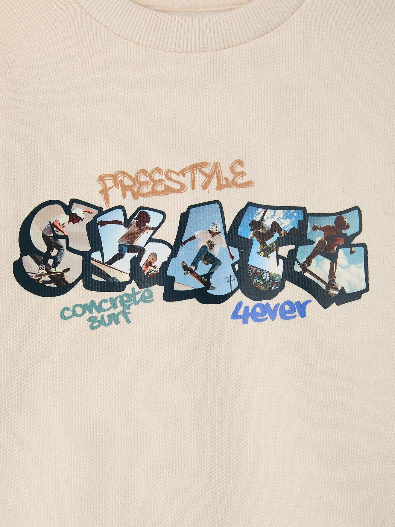 Thumbnail - Jungen Sweatshirt mit großem Sport-Motiv vorne