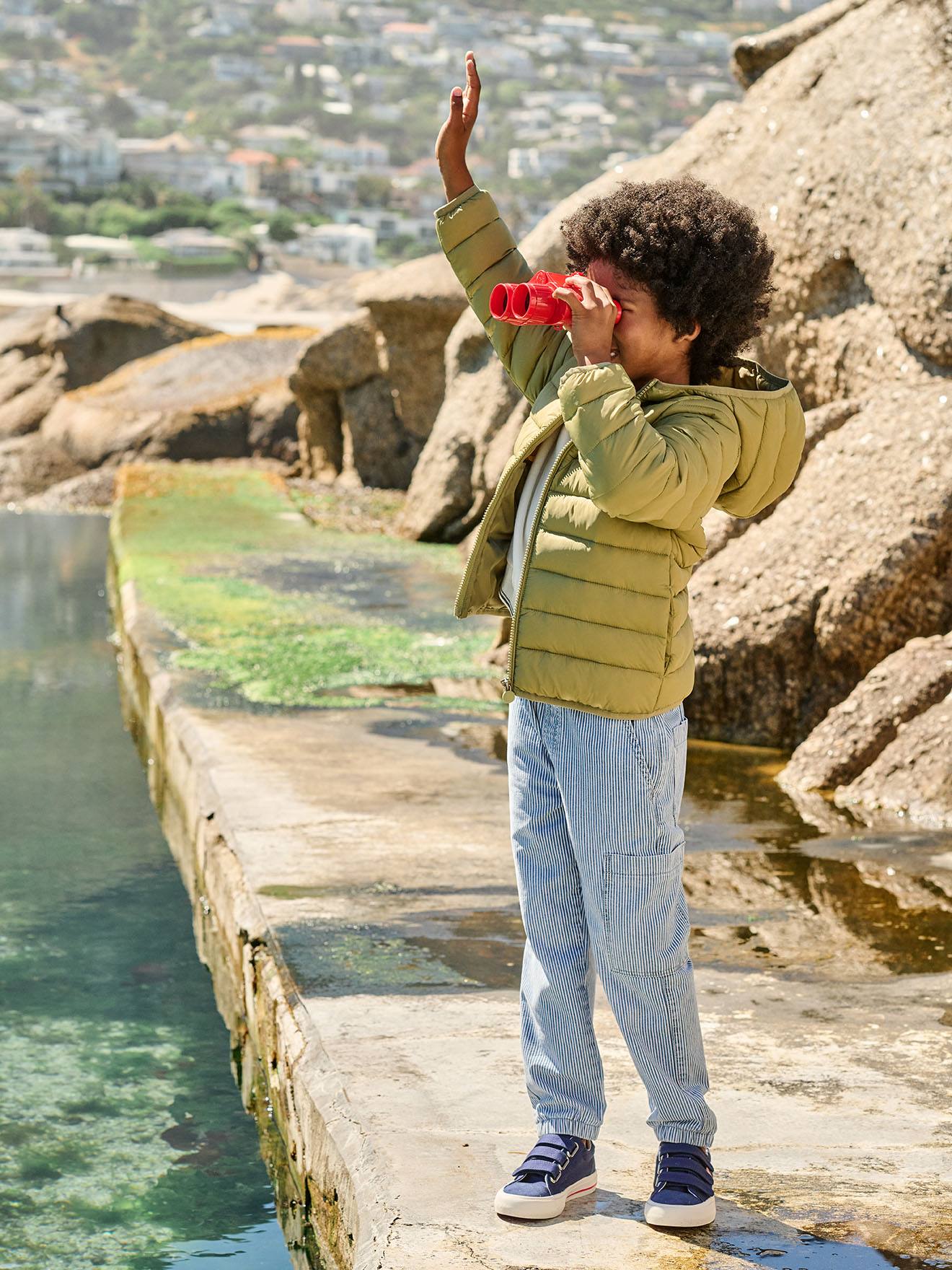 Thumbnail - Jungen Steppjacke mit Kapuze und Recycling-Polyester