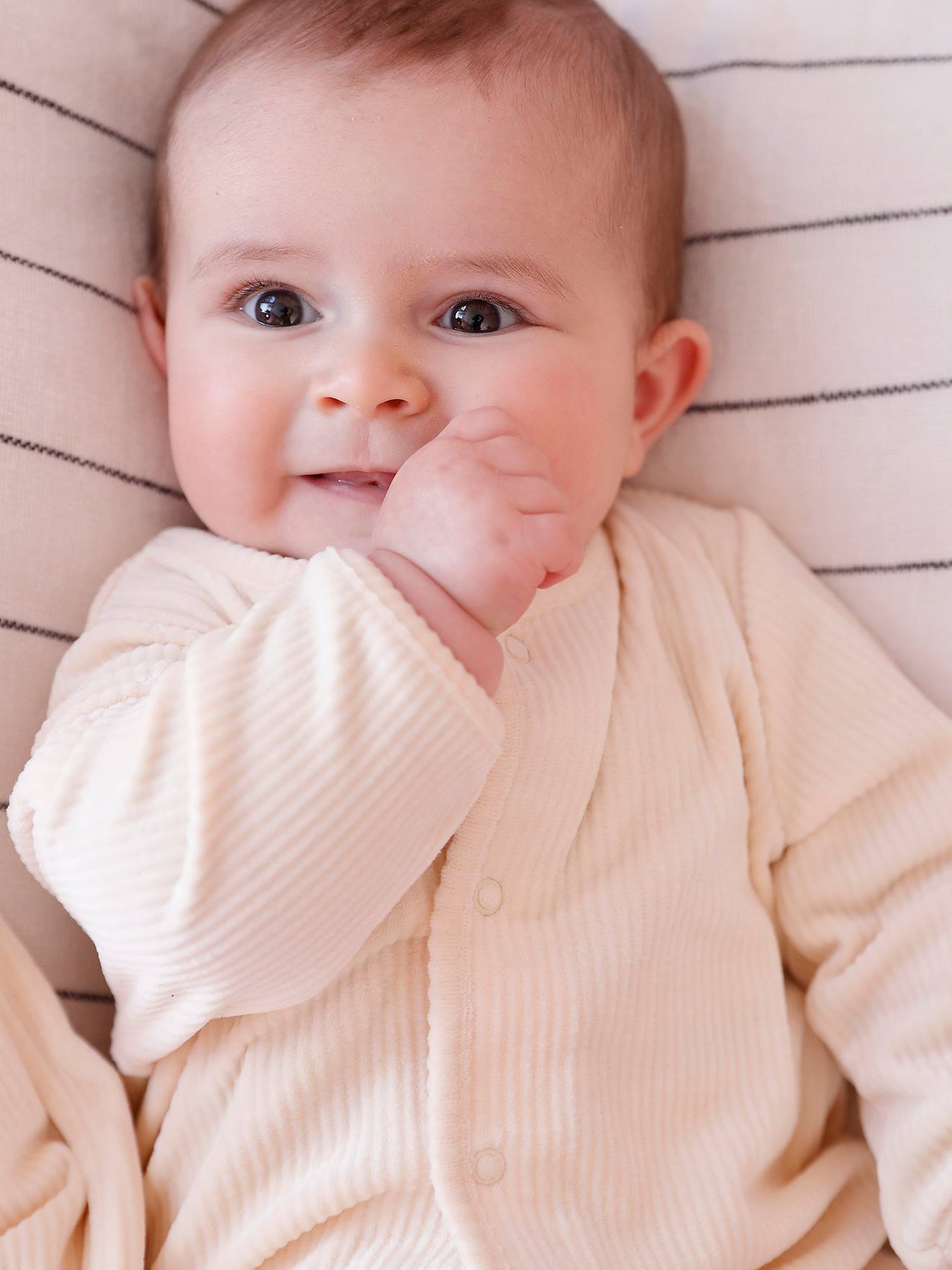 Baby-Set aus Cordsamt: Jacke