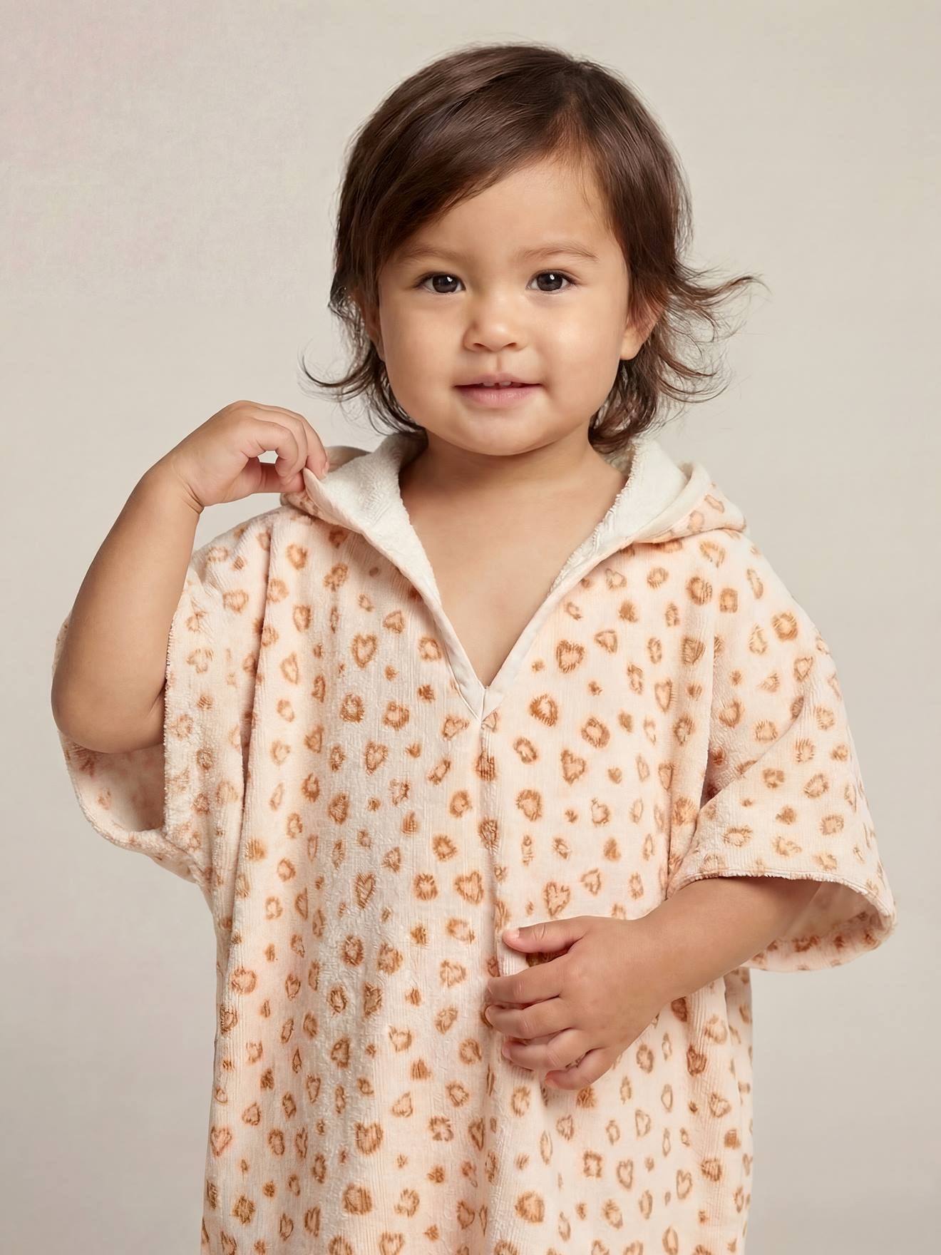 Badeponcho mit Recycling-Baumwolle Baby TIERE, personalisierbar weiß Gr. 62/68 von vertbaudet