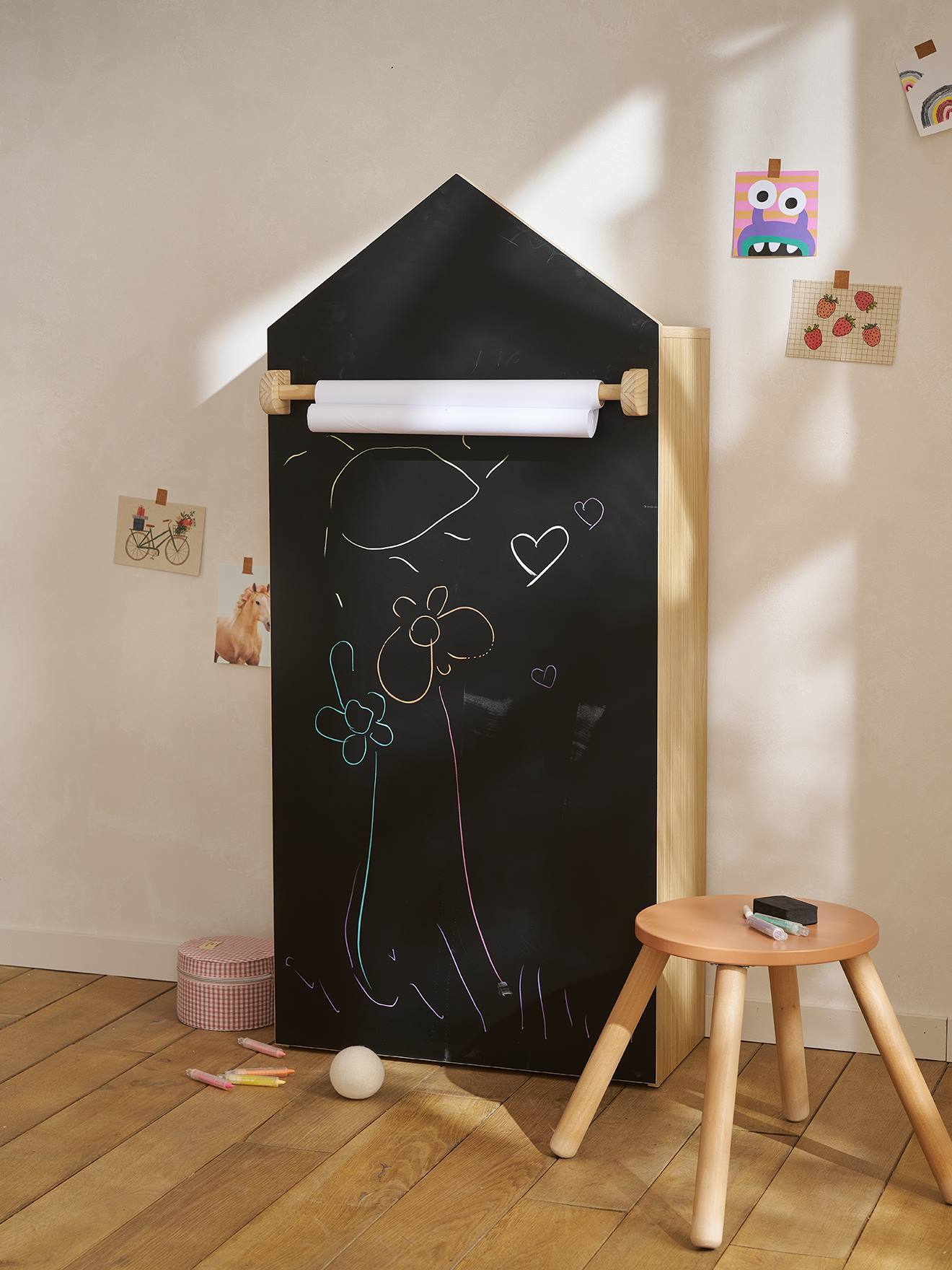 Bücherregal mit Maltafel HAUS Kinderzimmer