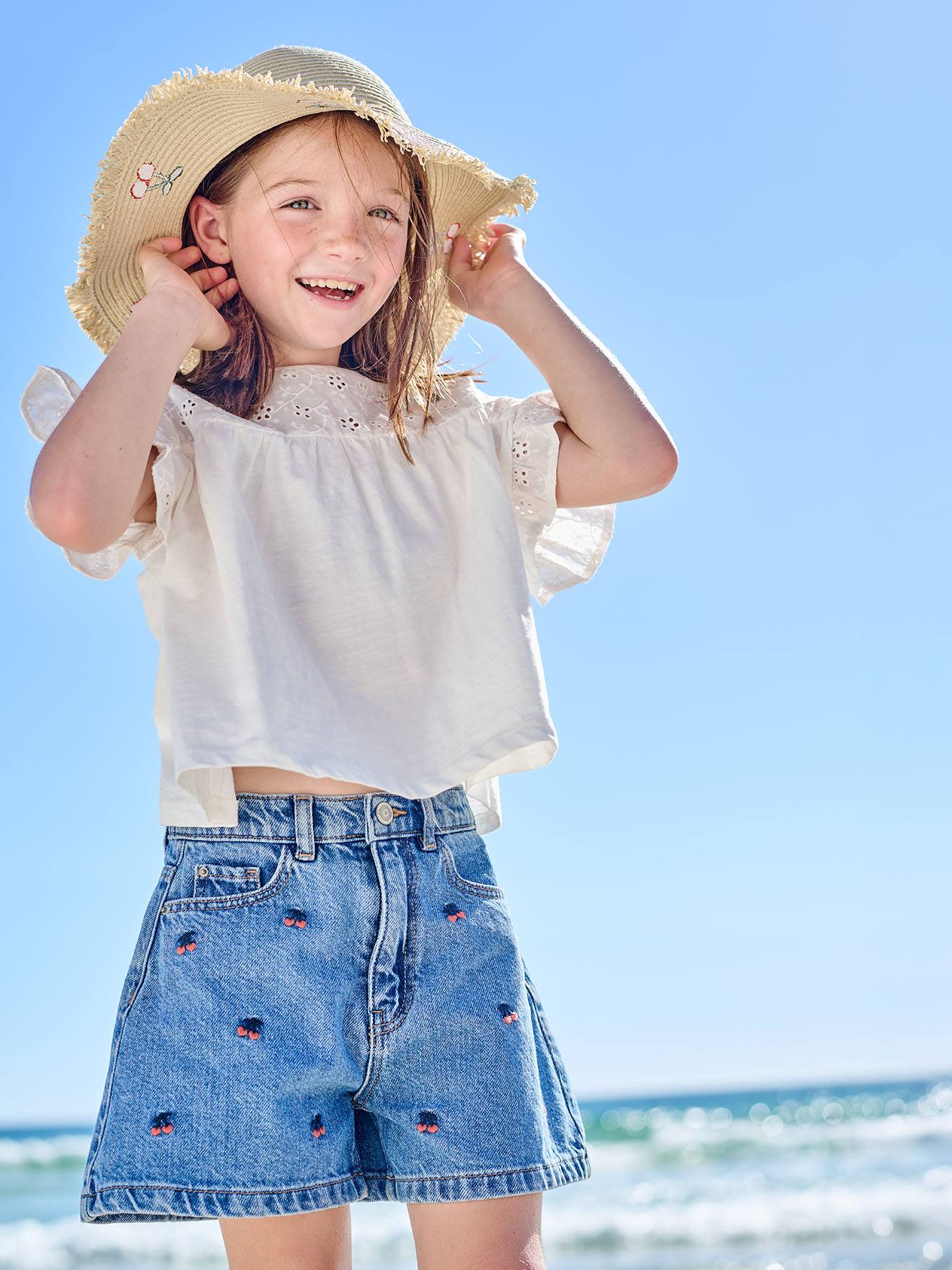 Shorts mit Stickereien Mädchen mittel