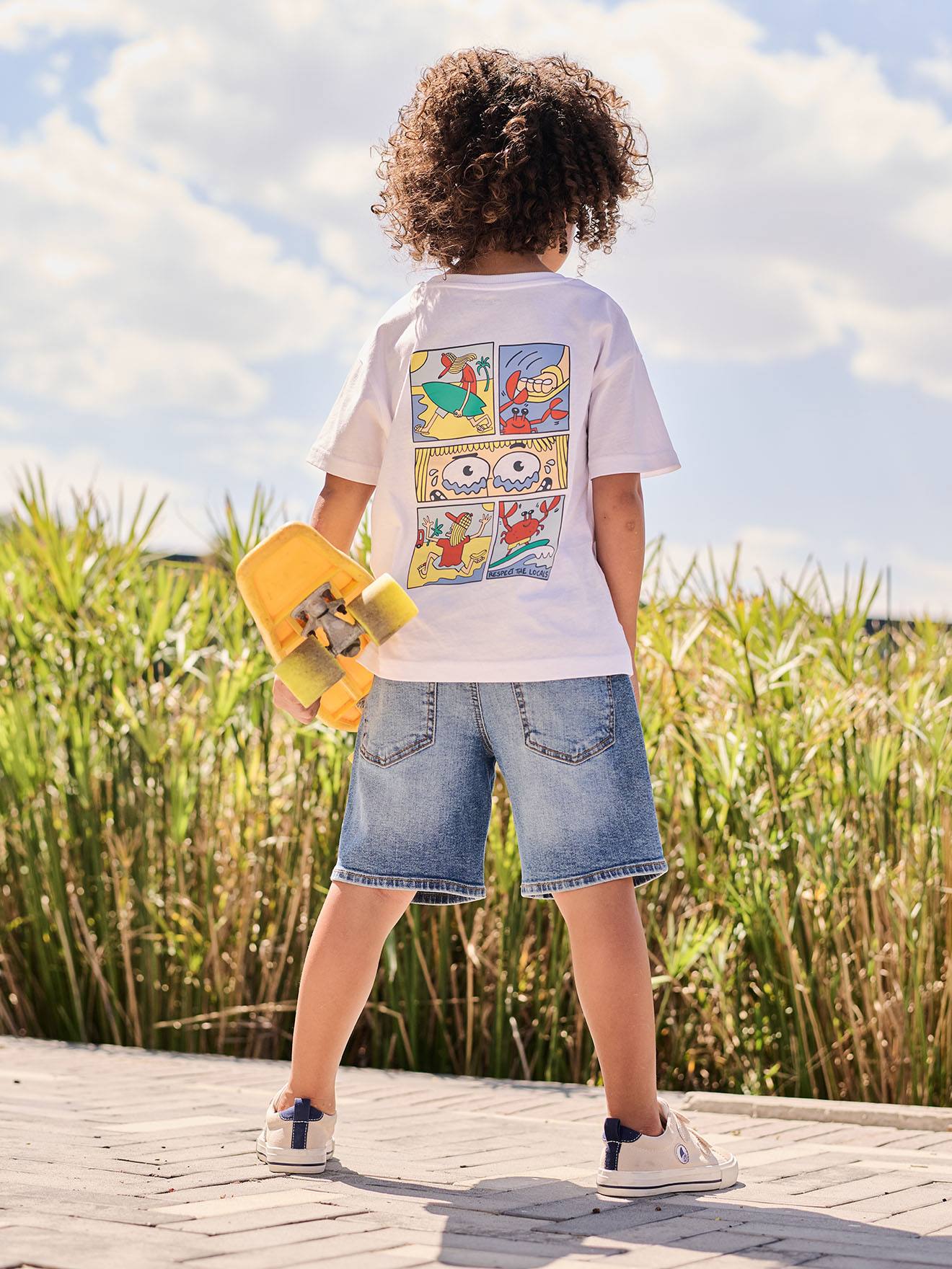 Jungen T-Shirt mit Motiv vorn & hinten, mit Recycling-Baumwolle weiß Gr. 152 von vertbaudet