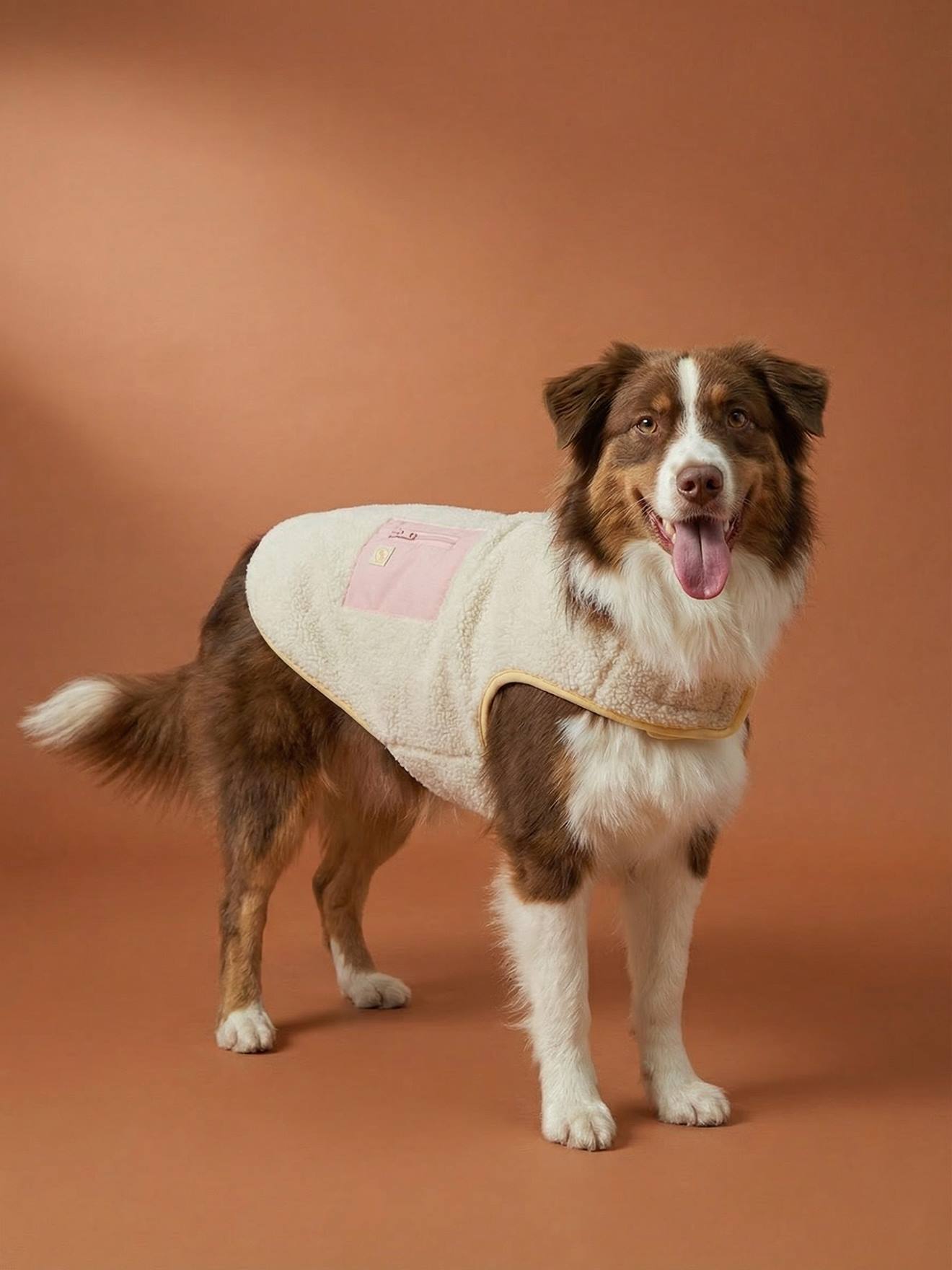 Fleece-Mantel für Hunde mit kleiner Tasche