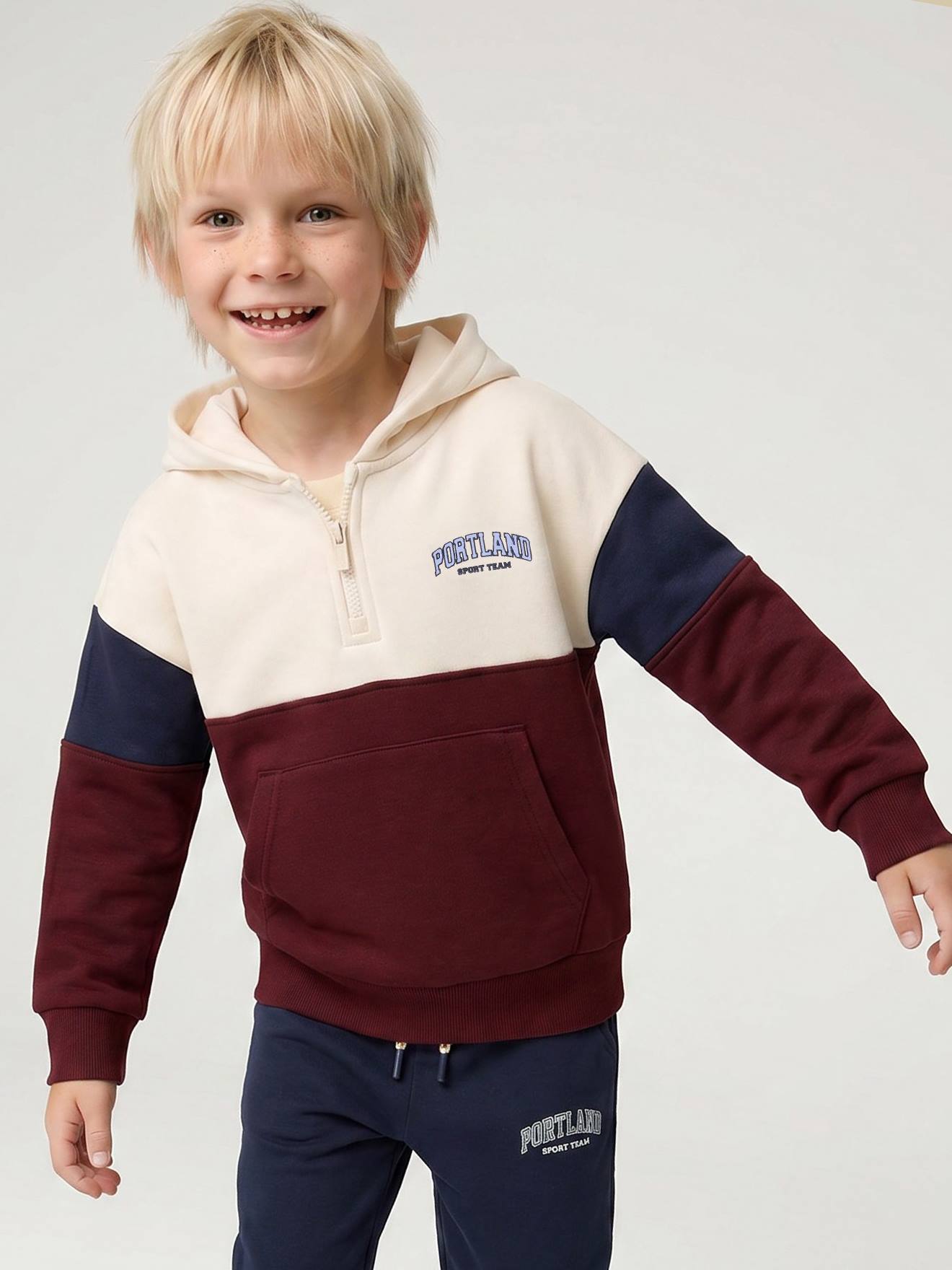 Kapuzensweatshirt Jungen im Colorblock-Look