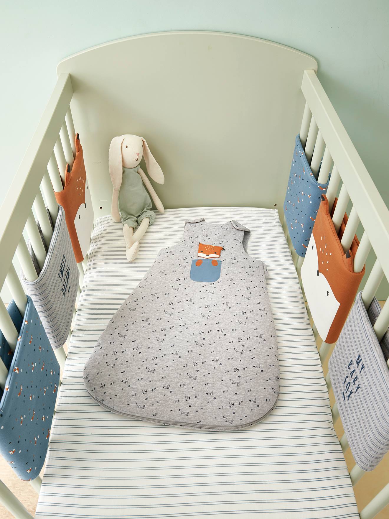 dear april schlafsack _tab5_presentation-video Size:12-24M Night Cat Wanderrucksack 70L
