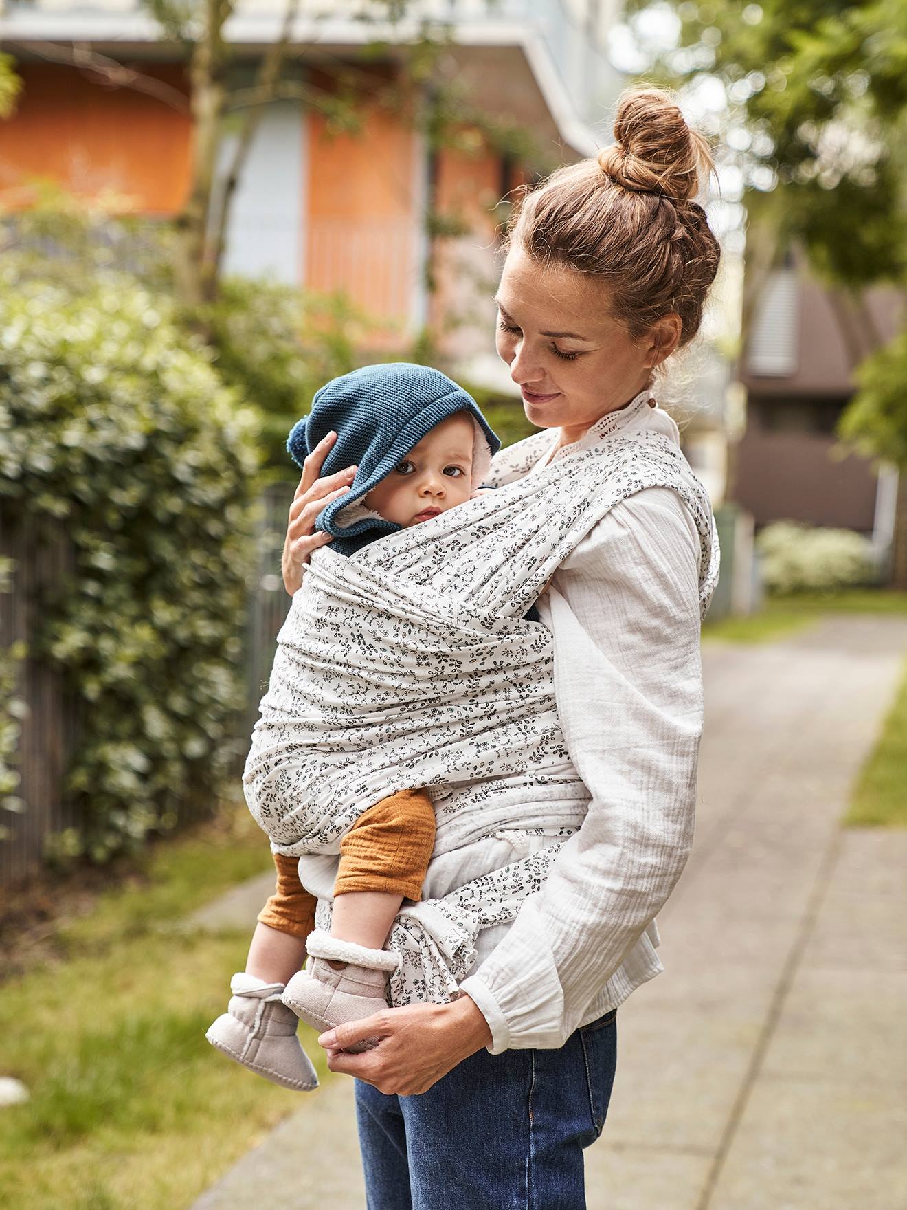 Vertbaudet Baby Tragetuch Weiß Geblümt/Flora Einheitsgröße