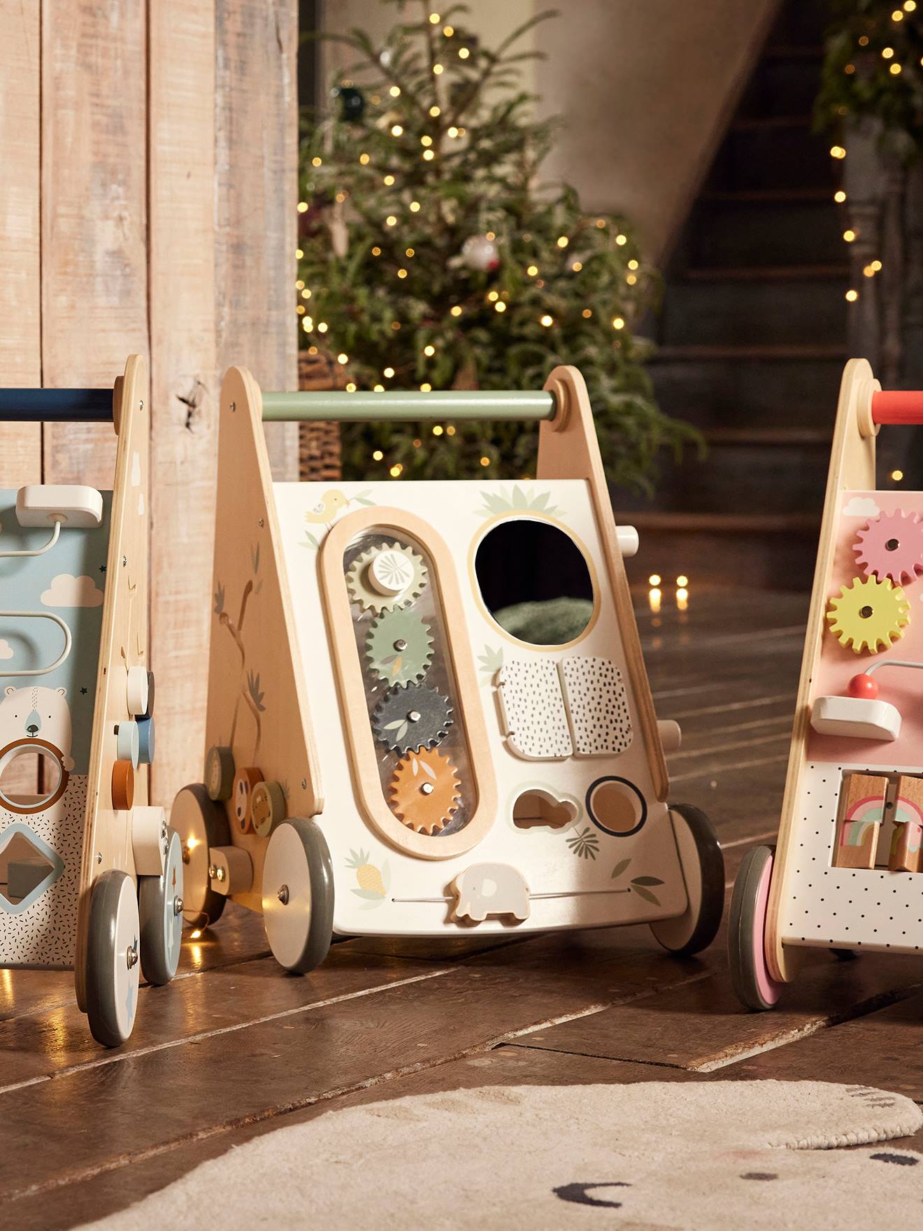 Baby Lauflernwagen PANDAFREUNDE mit Bremse, Holz FSC von vertbaudet