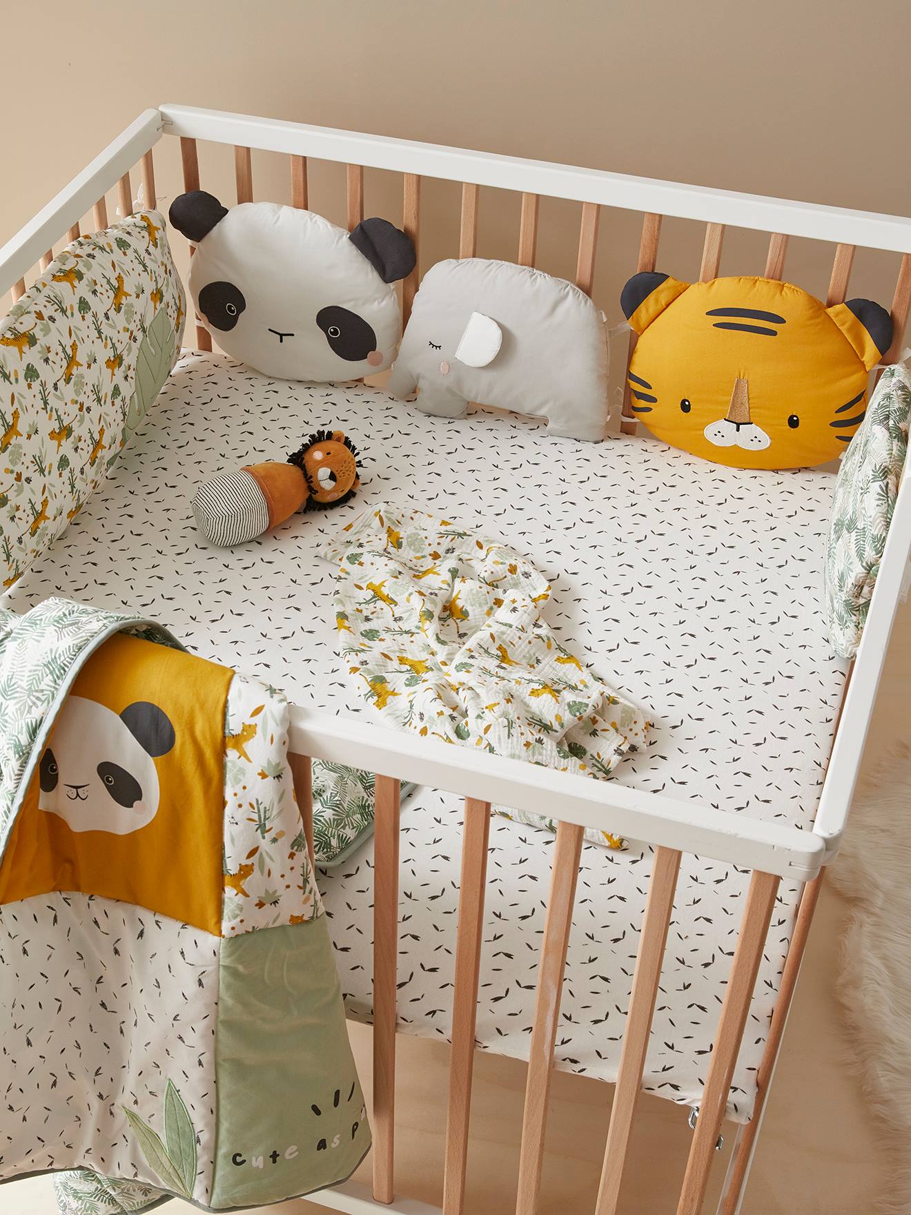 Vertbaudet Baby Bettumrandung Mehrfarbig 180X30