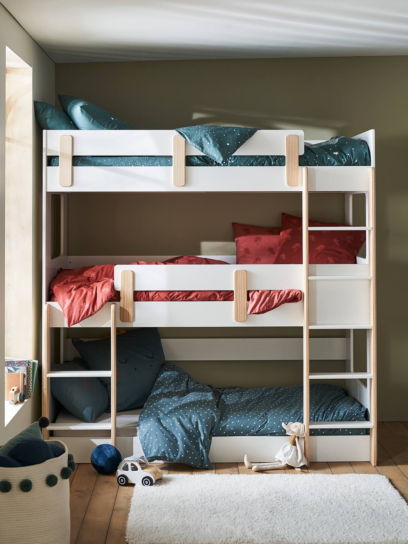 Etagenbett EVEREST mit 3 Ebenen