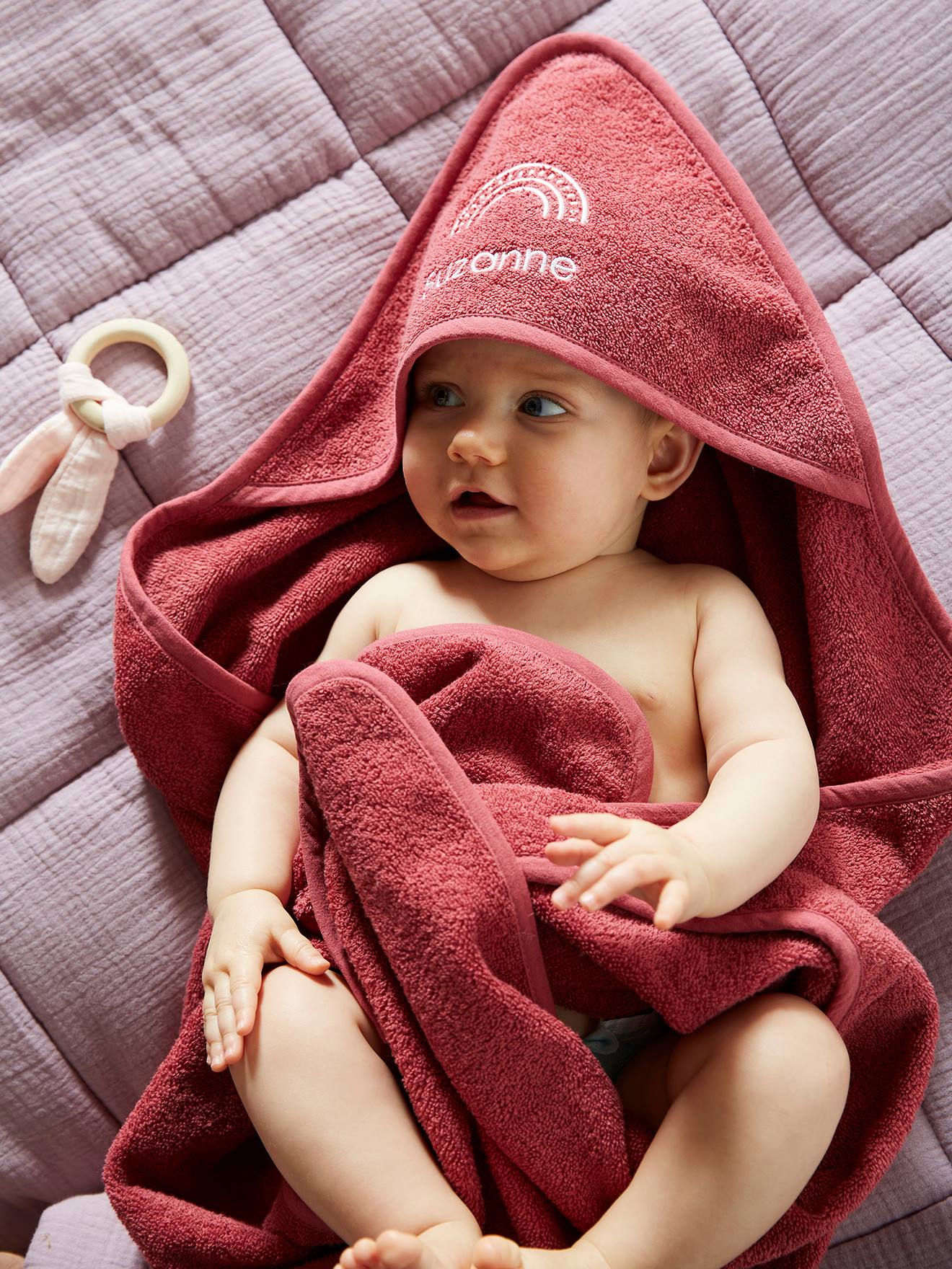 Babybadewanne für Waschbecken und Badetuch Badeponcho als Schürze aus Baumwolle Blau Clevabath 