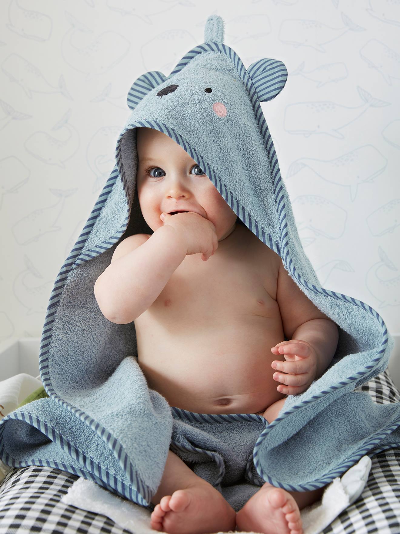 Baby Kapuzenhandtuch im Set mit 2 Waschlappen Oeko-Tex Standart 100 Zertifiziert Erstausstattung Babyhandtuch mit Kapuze 80 x 80 cm Baby Badetuch aus weichem Frottee 