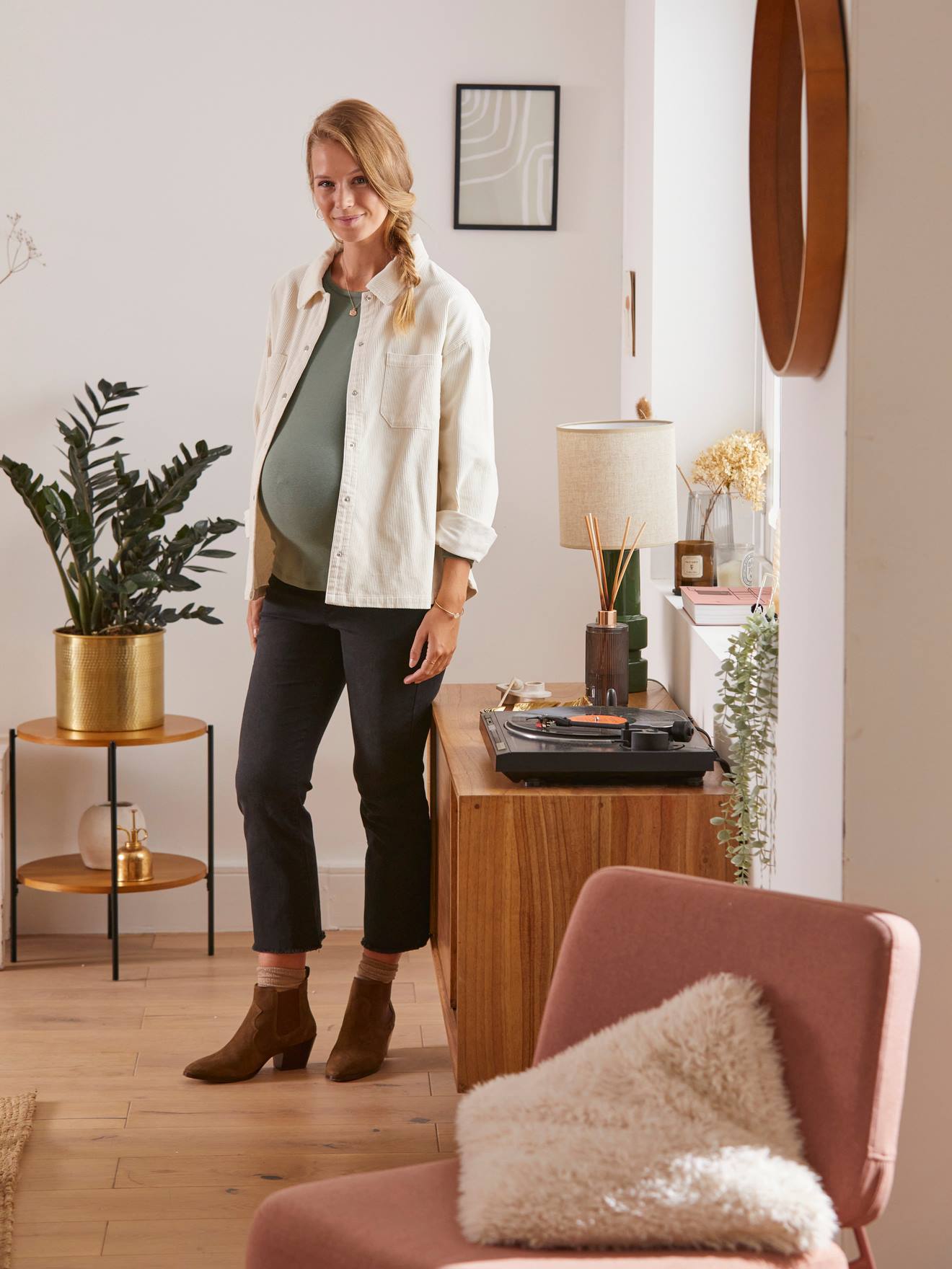 Flare-Jeans für die Schwangerschaft
