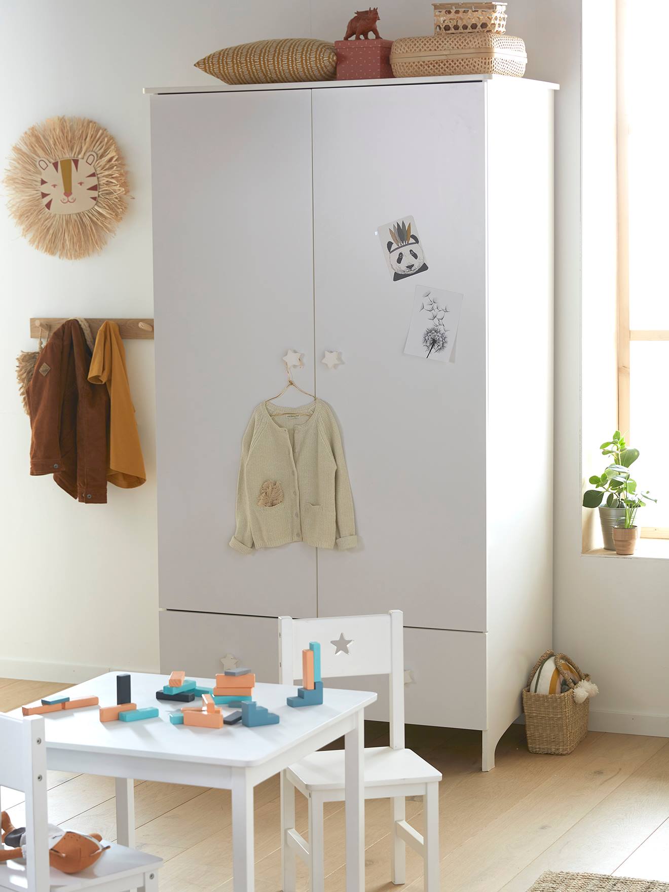 Moderner Kleiderschrank Weiss mit Spiegel 100 Baby & Kind Babyartikel Baby & Kindermöbel Kinderschränke 