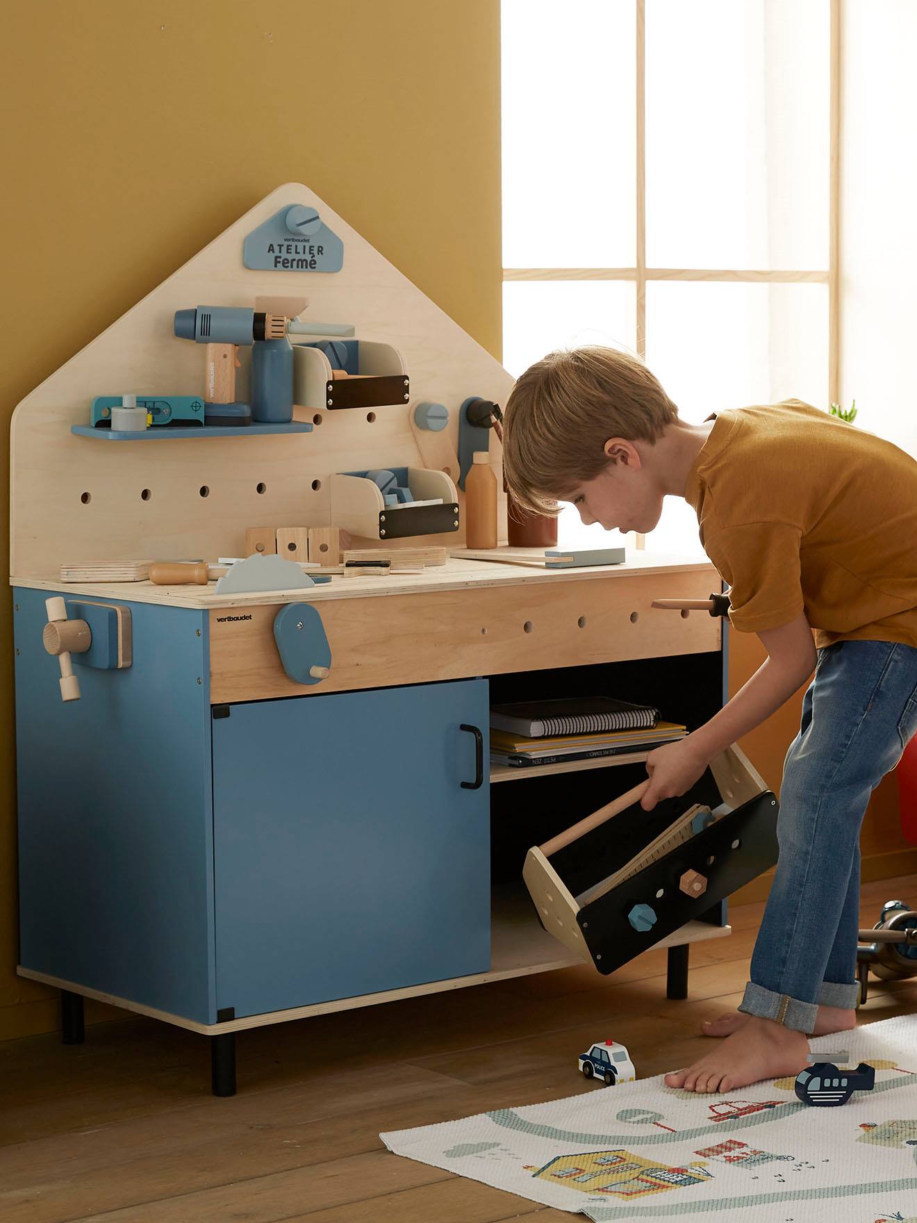 Große Kinder Werkbank