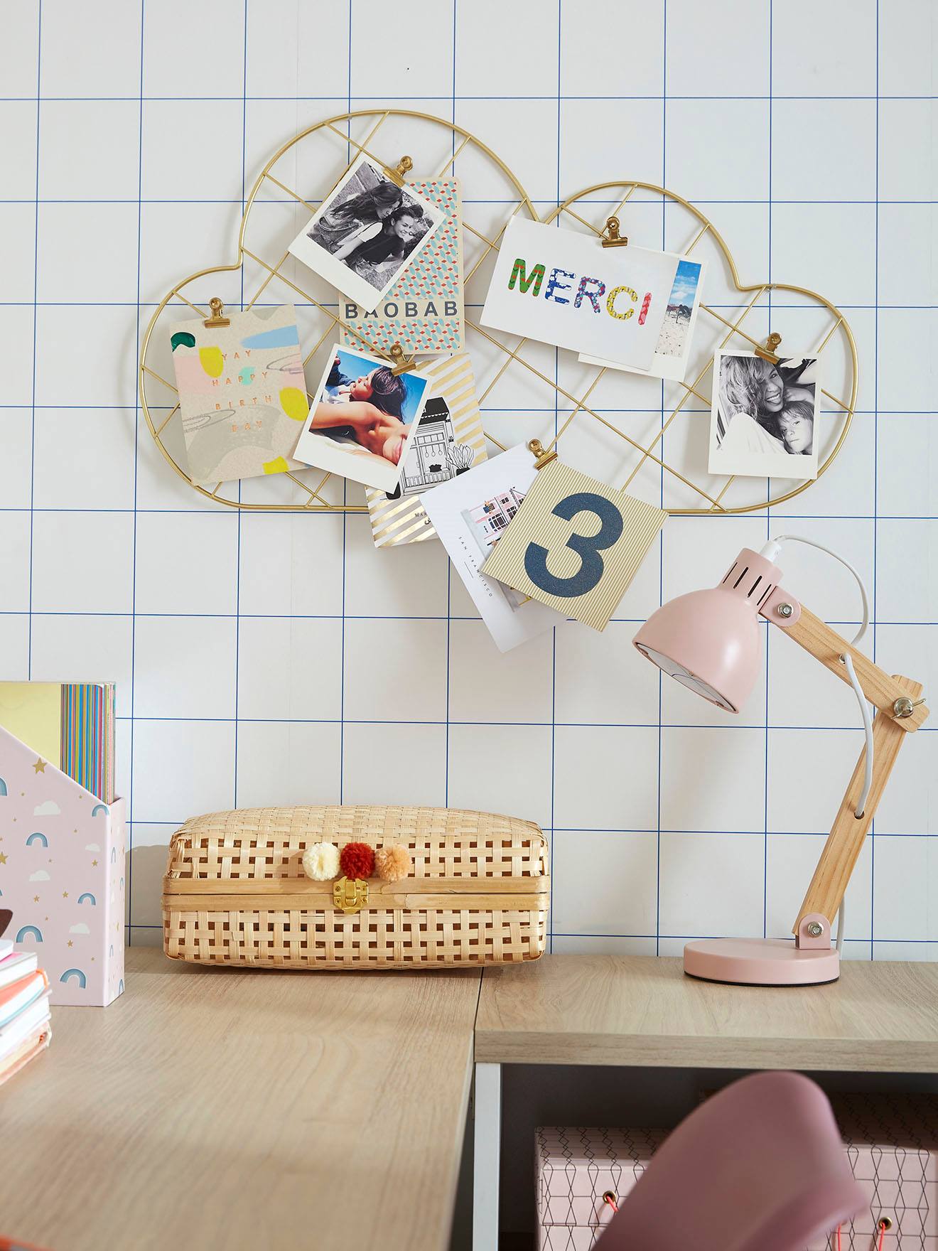 Thumbnail - Kinderzimmer Metall-Pinnwand mit Klammern