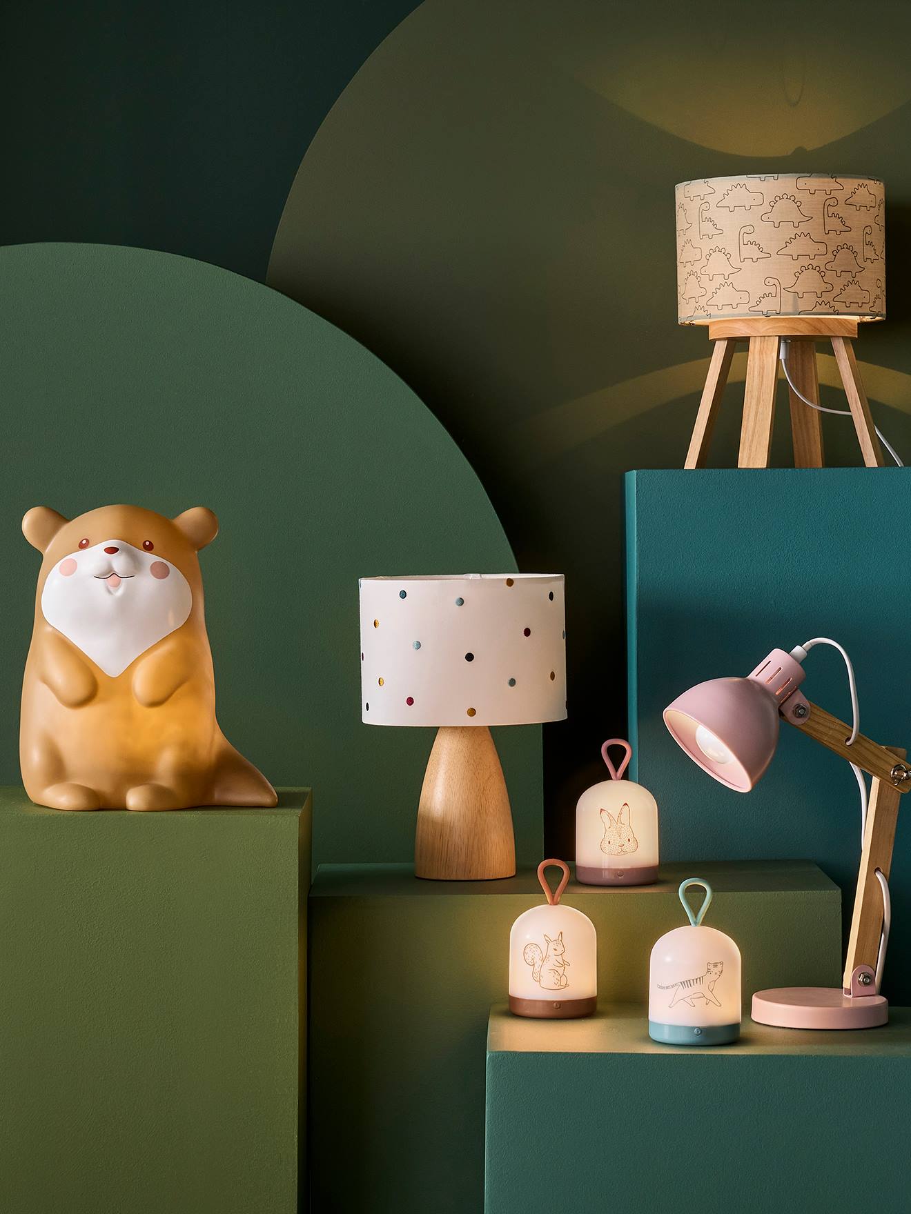 Thumbnail - Nachttischlampe mit bunten Tupfen-Stickerei