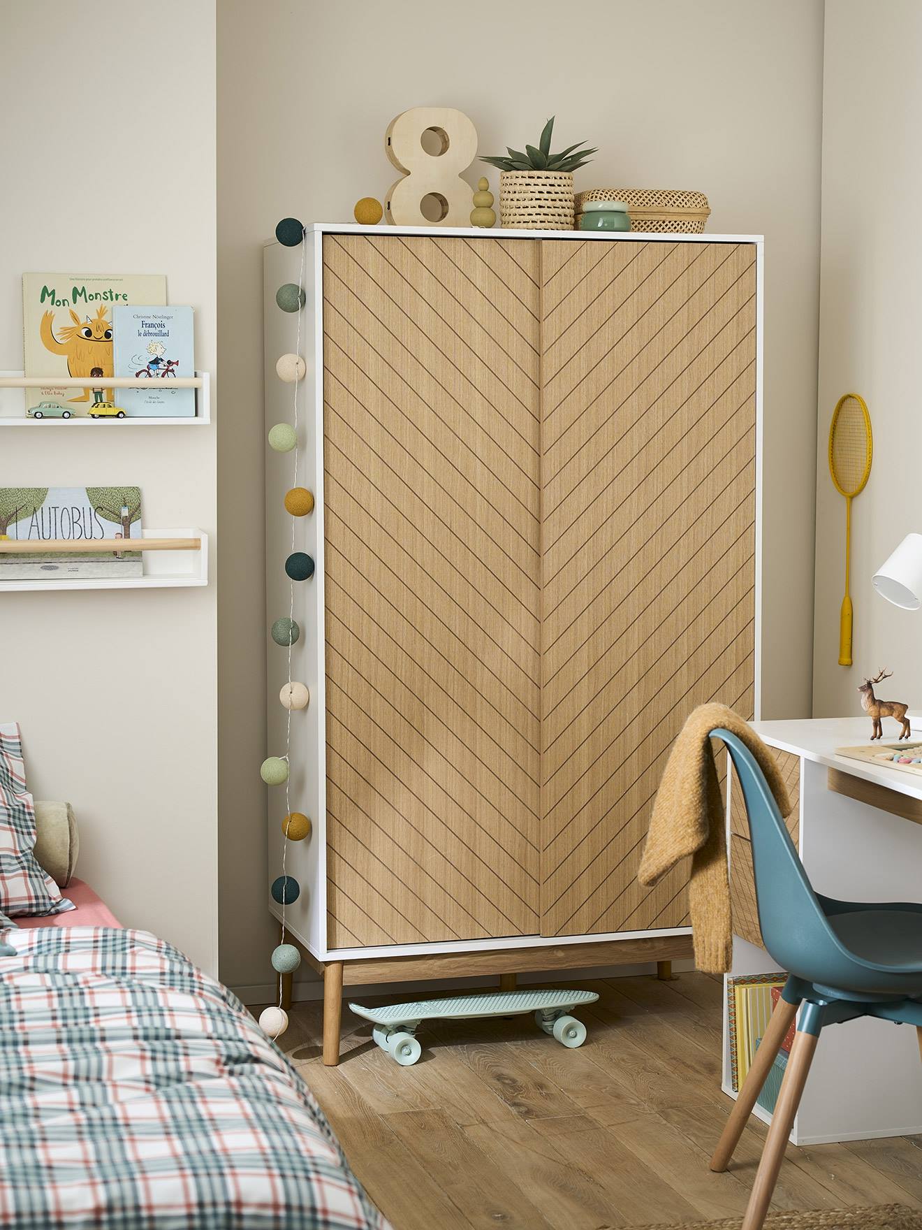 Kleiderschrank CHEVRONS Kinderzimmer