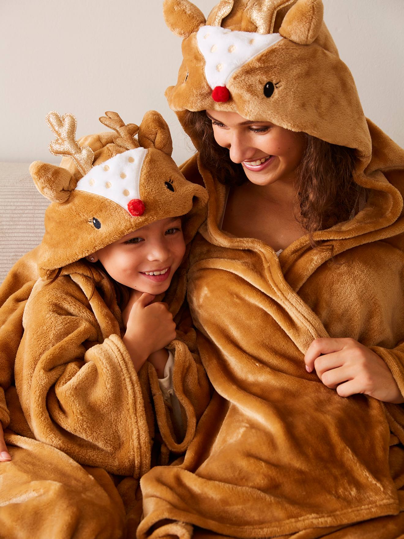 Kinder & Eltern Decke mit Kapuze und Ärmeln