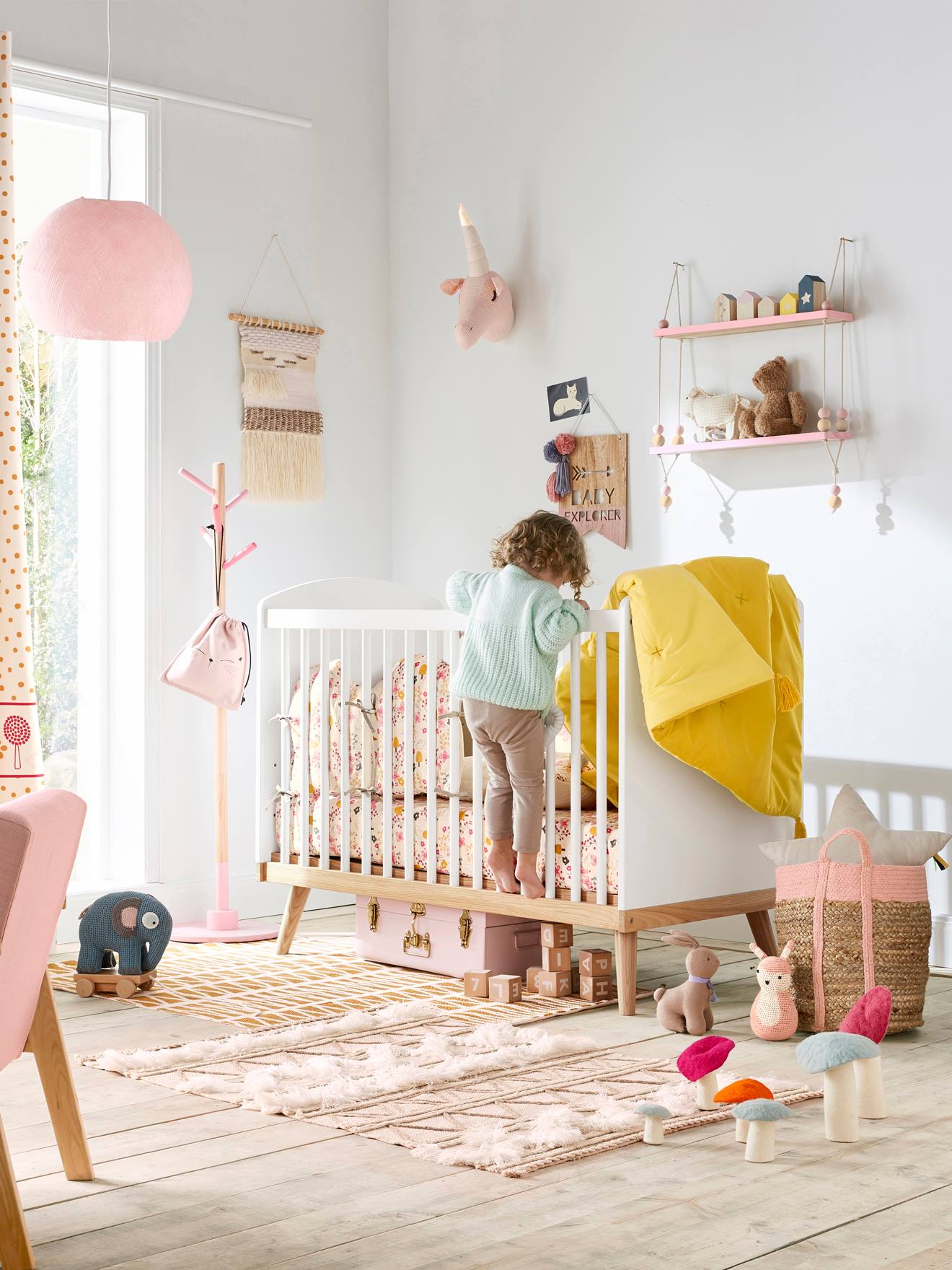 Babybett KONFETTI mit höhenverstellbarem Latten