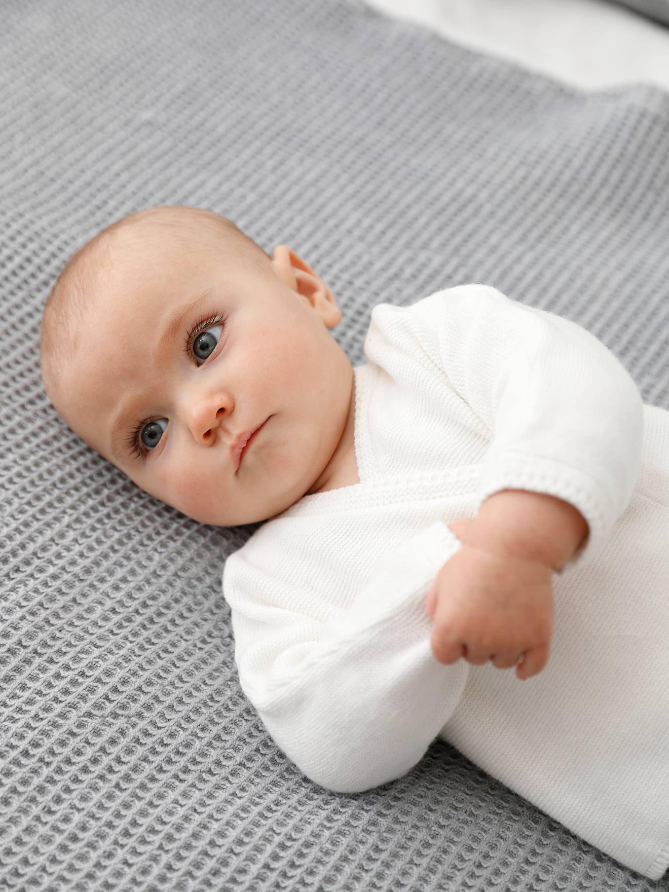 Baby Wickeljacke aus Strick