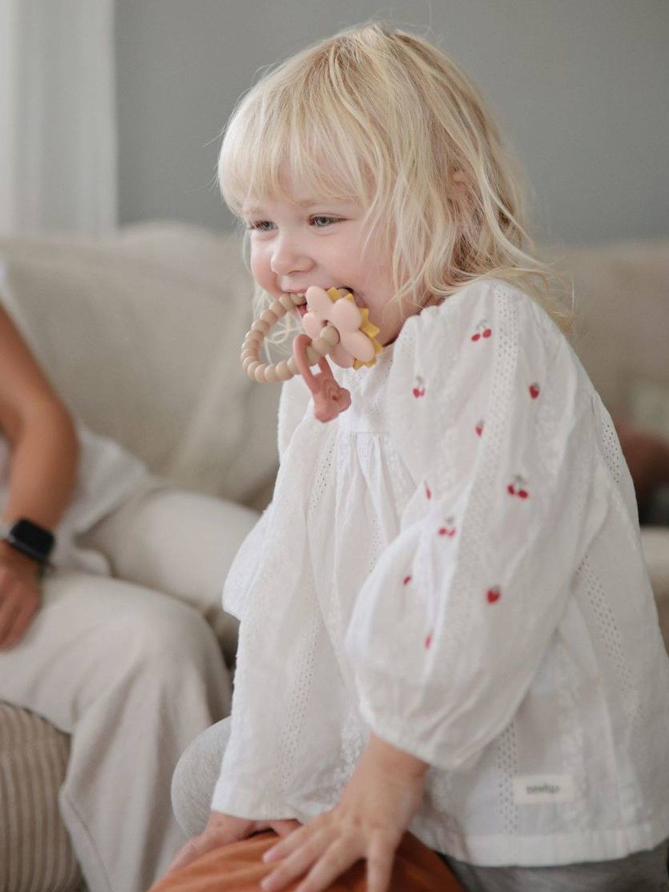 Thumbnail - Beißring Zahnungshilfe aus Silikon MUSHIE