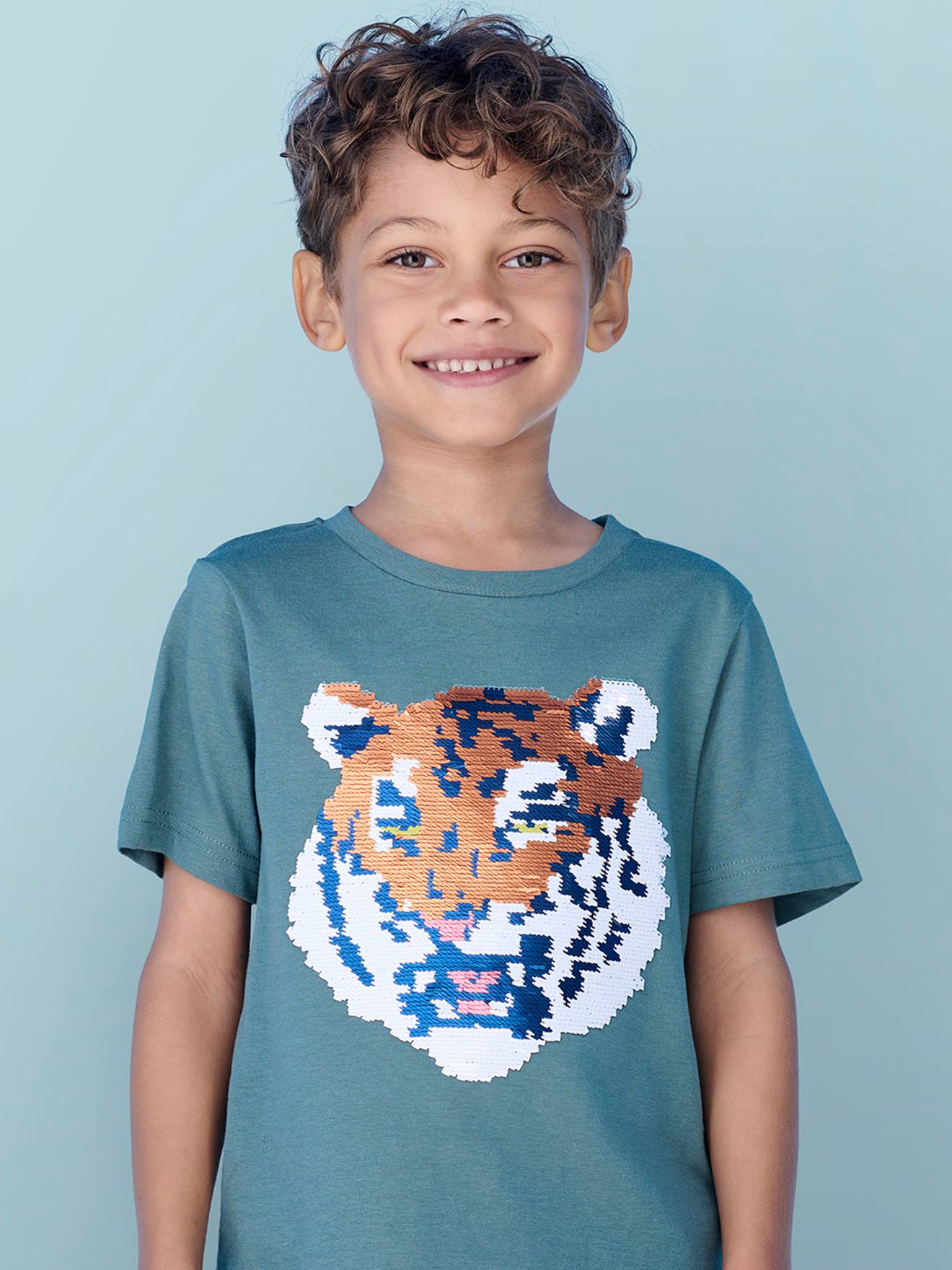 Jungen T-Shirt mit Wende-Pailletten aqua Gr. 116 von vertbaudet