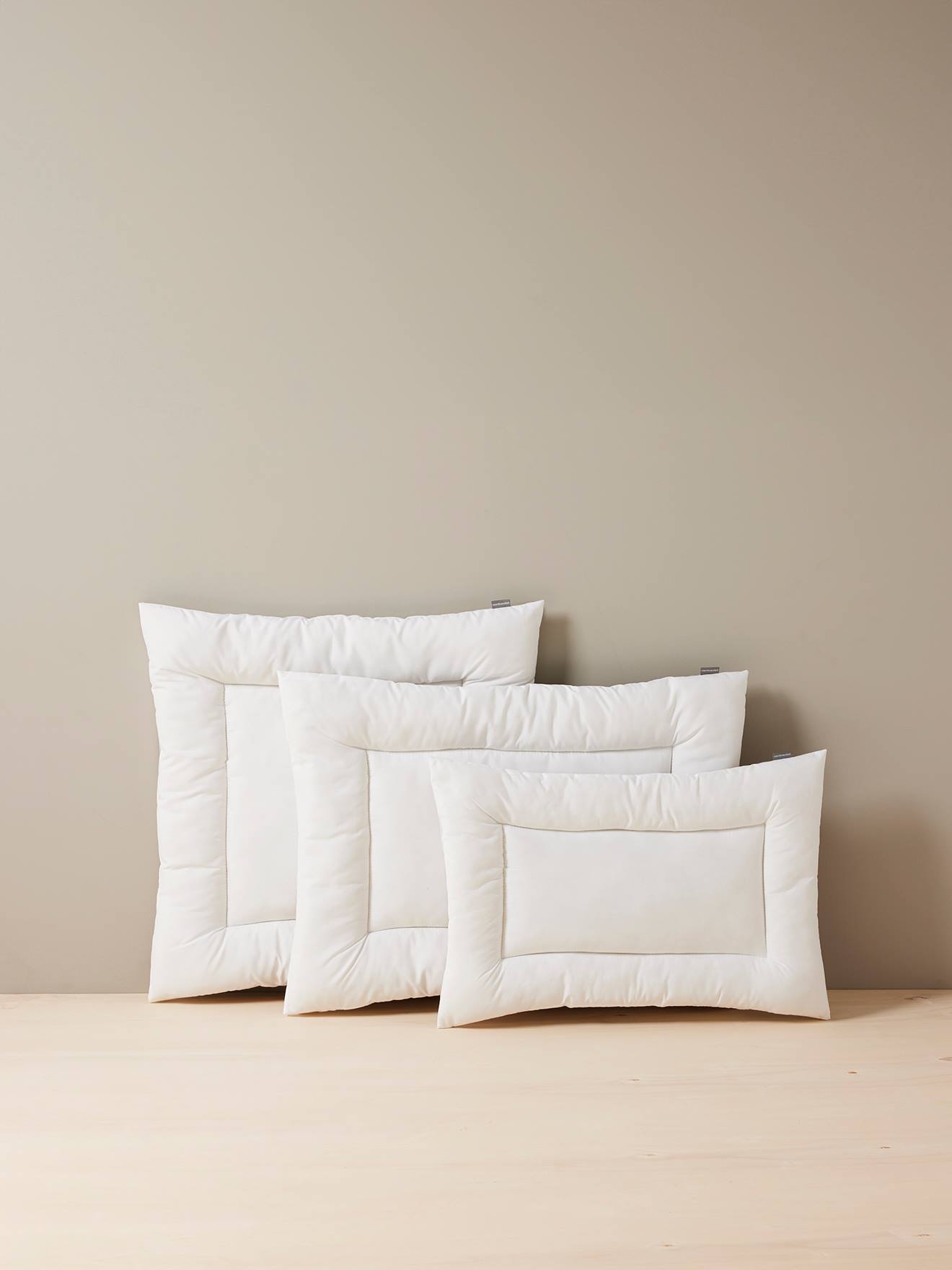 Flaches Kinder Kopfkissen mit Bi-Ome-Ausrüstung weiß Gr. 50x70 von vertbaudet