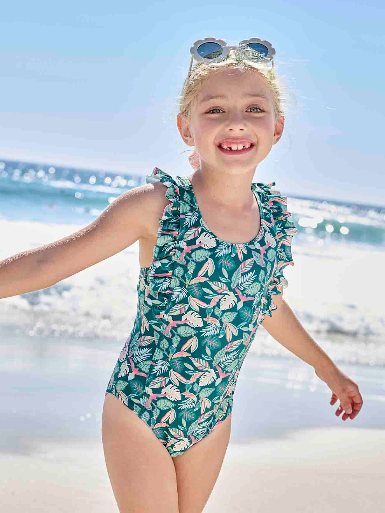 Mädchen Badeanzug mit Tropenprint tannengrün Gr. 86 von vertbaudet