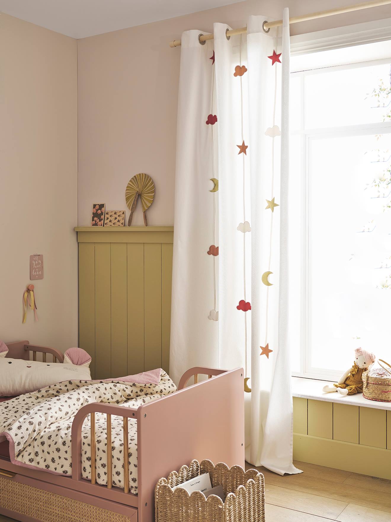 Thumbnail - Kinderzimmer Vorhang STERNE & WOLKEN mit Ösen & Girlande