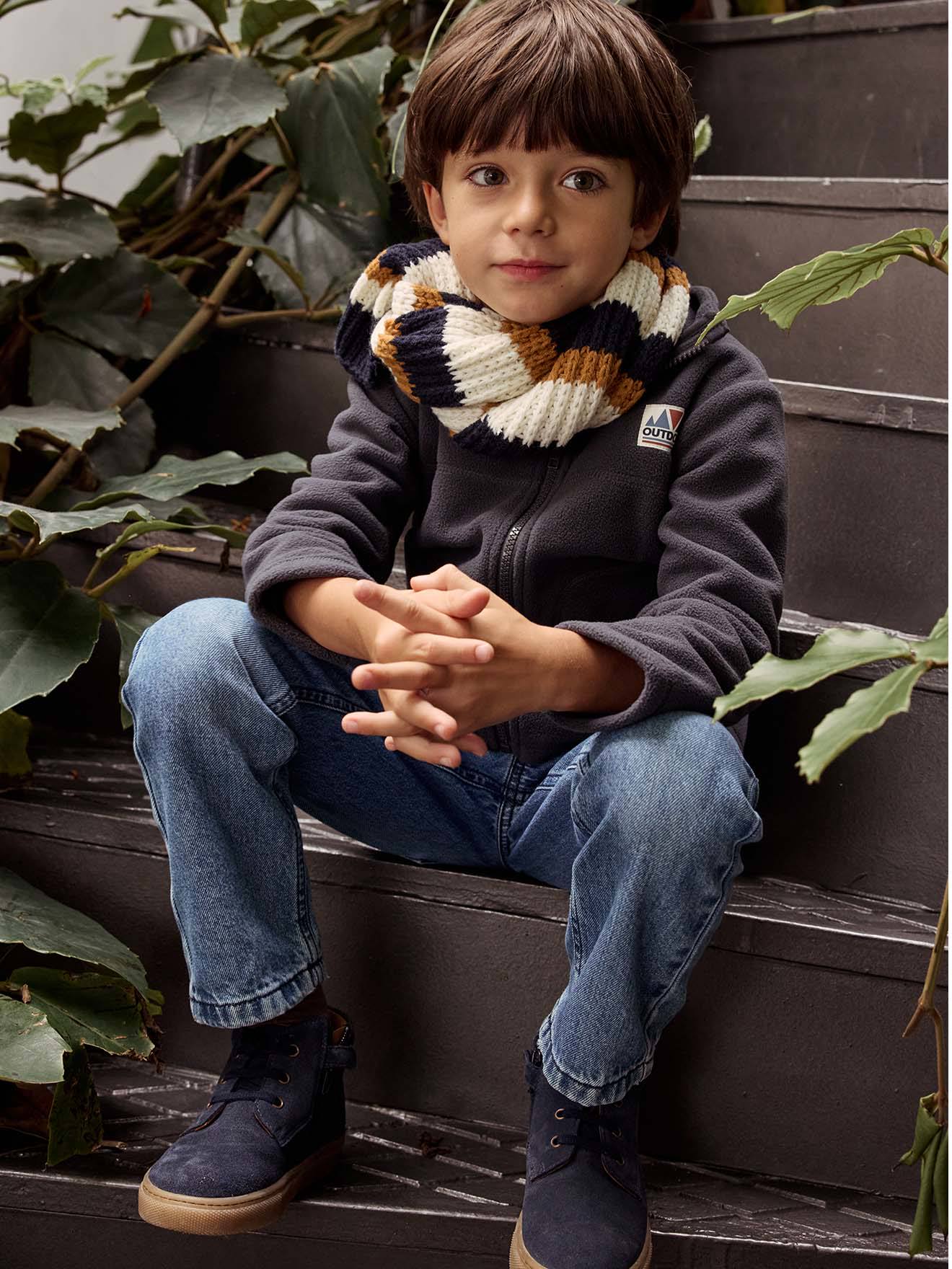 Thumbnail - Gerippter Jungen Schal mit Streifen