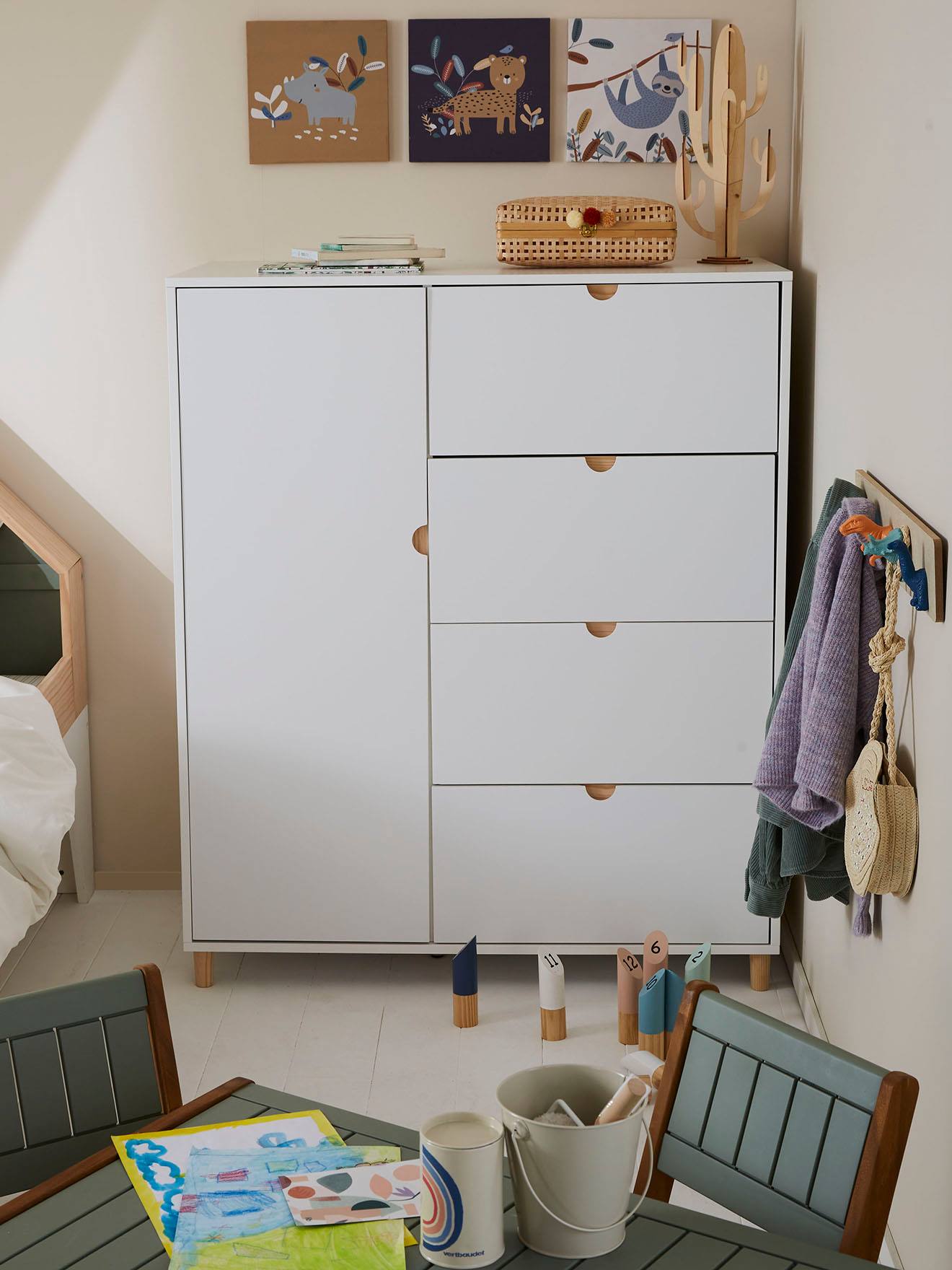 Hohe Kommode SMILE 4 Schubladen Kinderzimmer