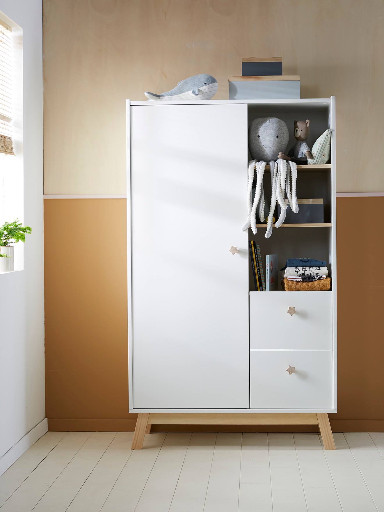 Kleiderschrank GROßER BÄR Kinderzimmer
