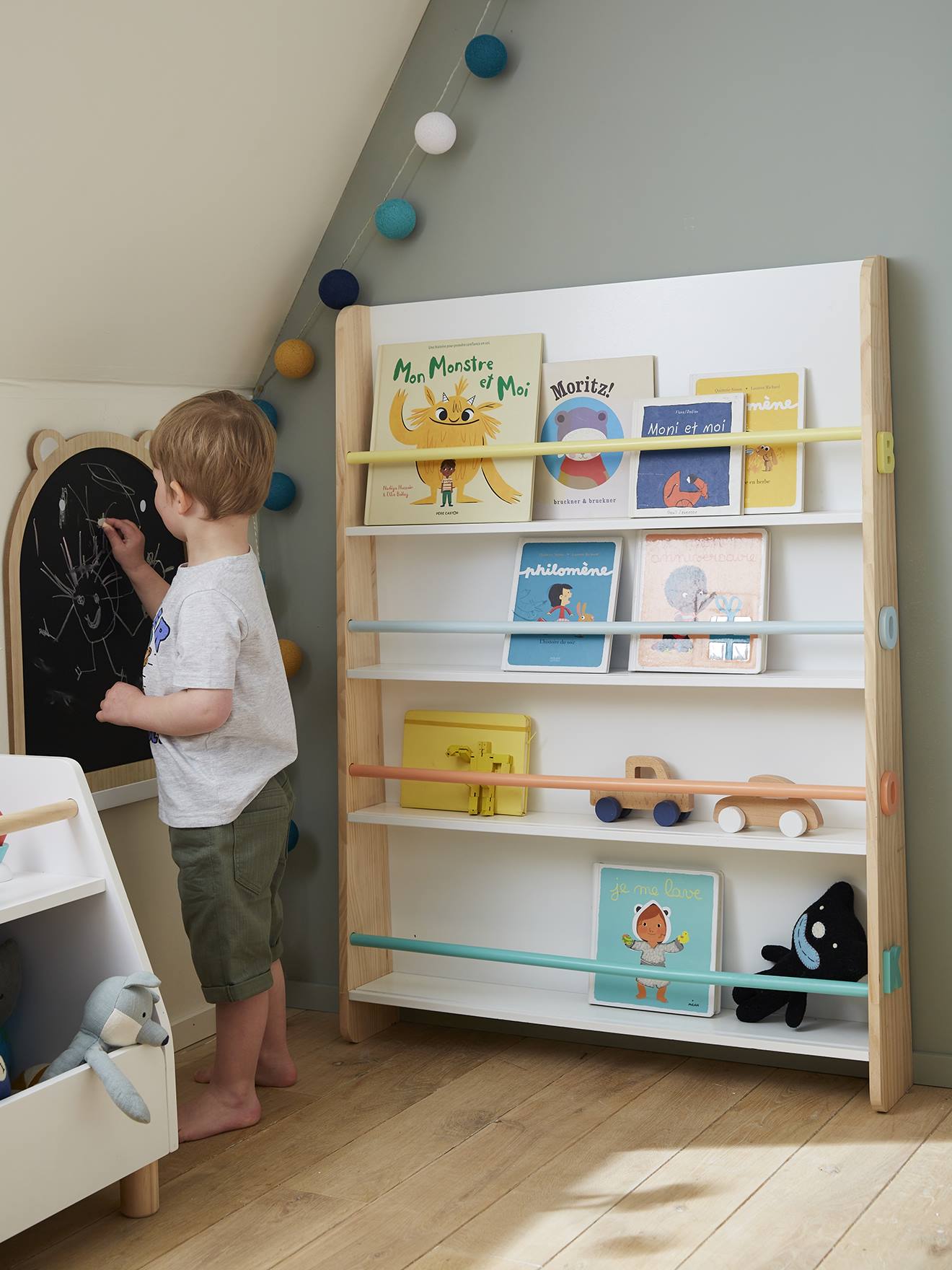 Thumbnail - Kinder Bücherregal BOOKS