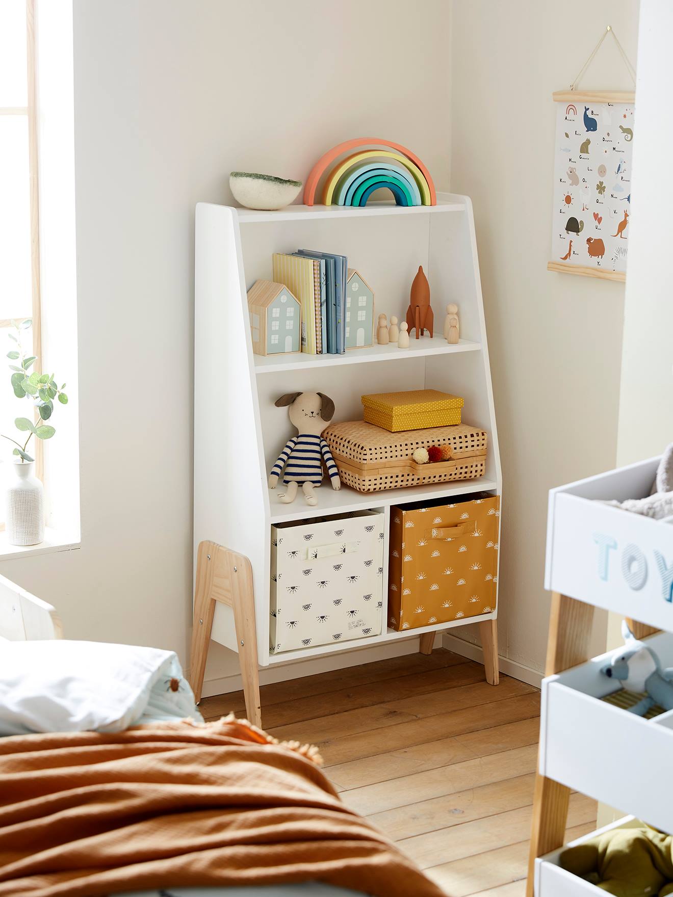 Kinderzimmer Bücherregal RETRO weiß von vertbaudet